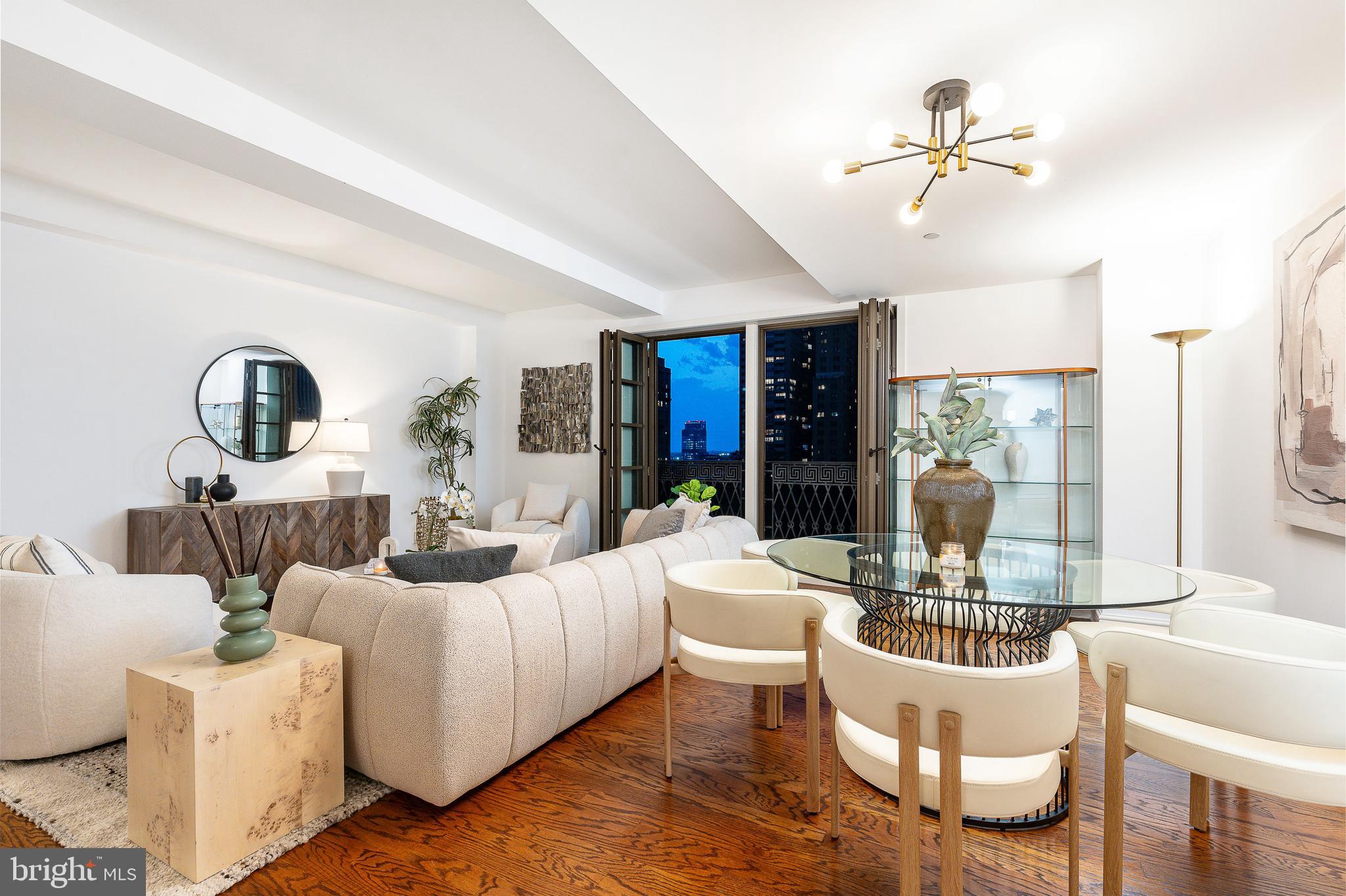 RITTENHOUSE SQUARE - Residential