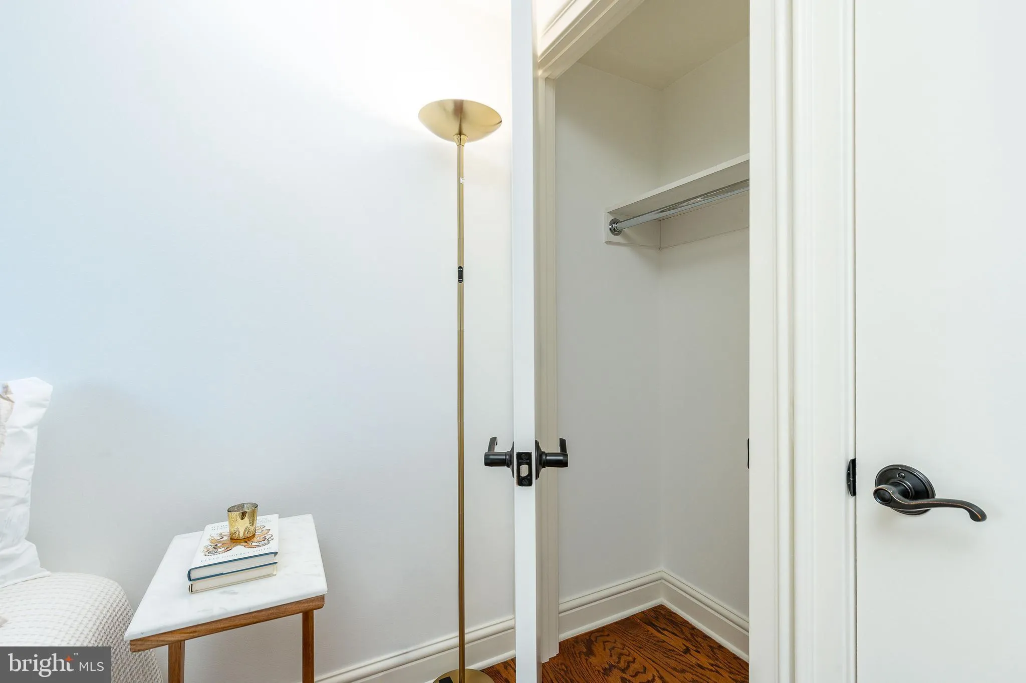 Philadelphia, Pennsylvania 19103, United States, 3 Bedrooms Bedrooms, ,3 BathroomsBathrooms,Residential,Active,167340