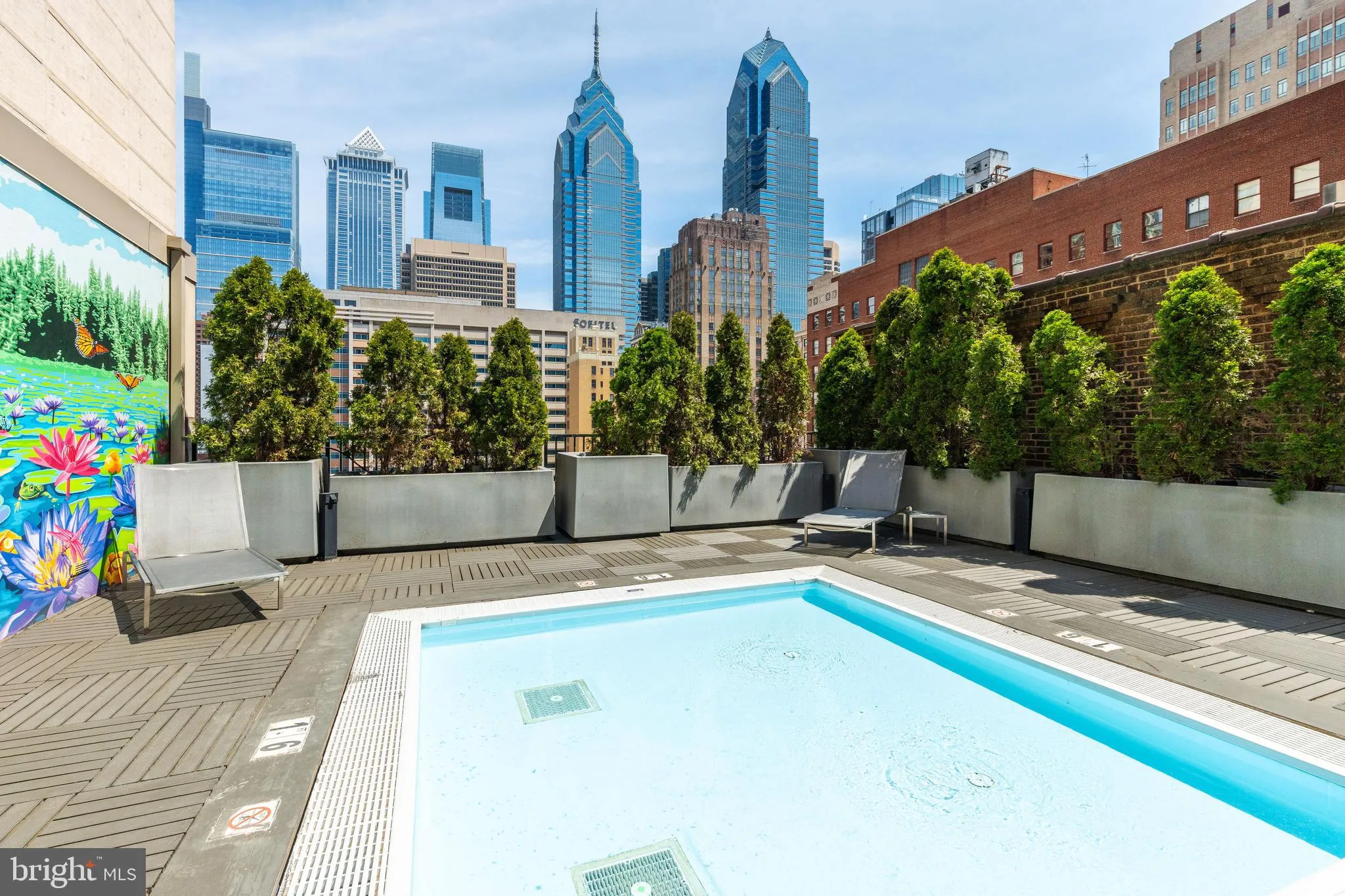 Philadelphia, Pennsylvania 19103, United States, 3 Bedrooms Bedrooms, ,3 BathroomsBathrooms,Residential,Active,167340