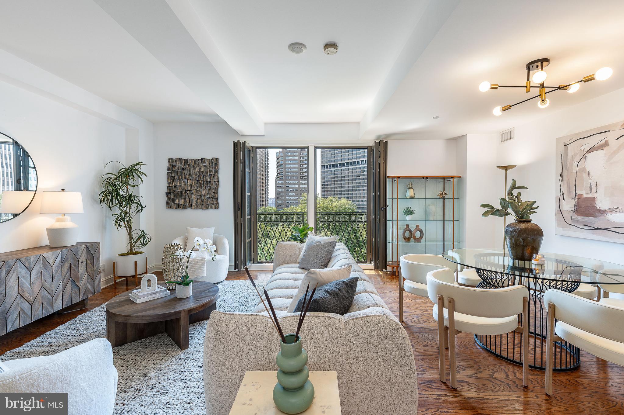 RITTENHOUSE SQUARE - Residential