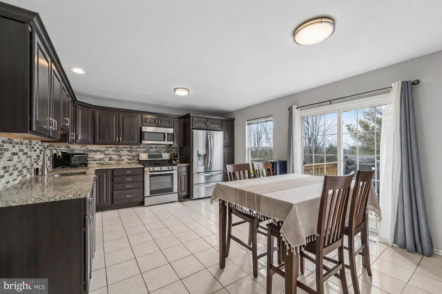 HUNT CLUB - Residential