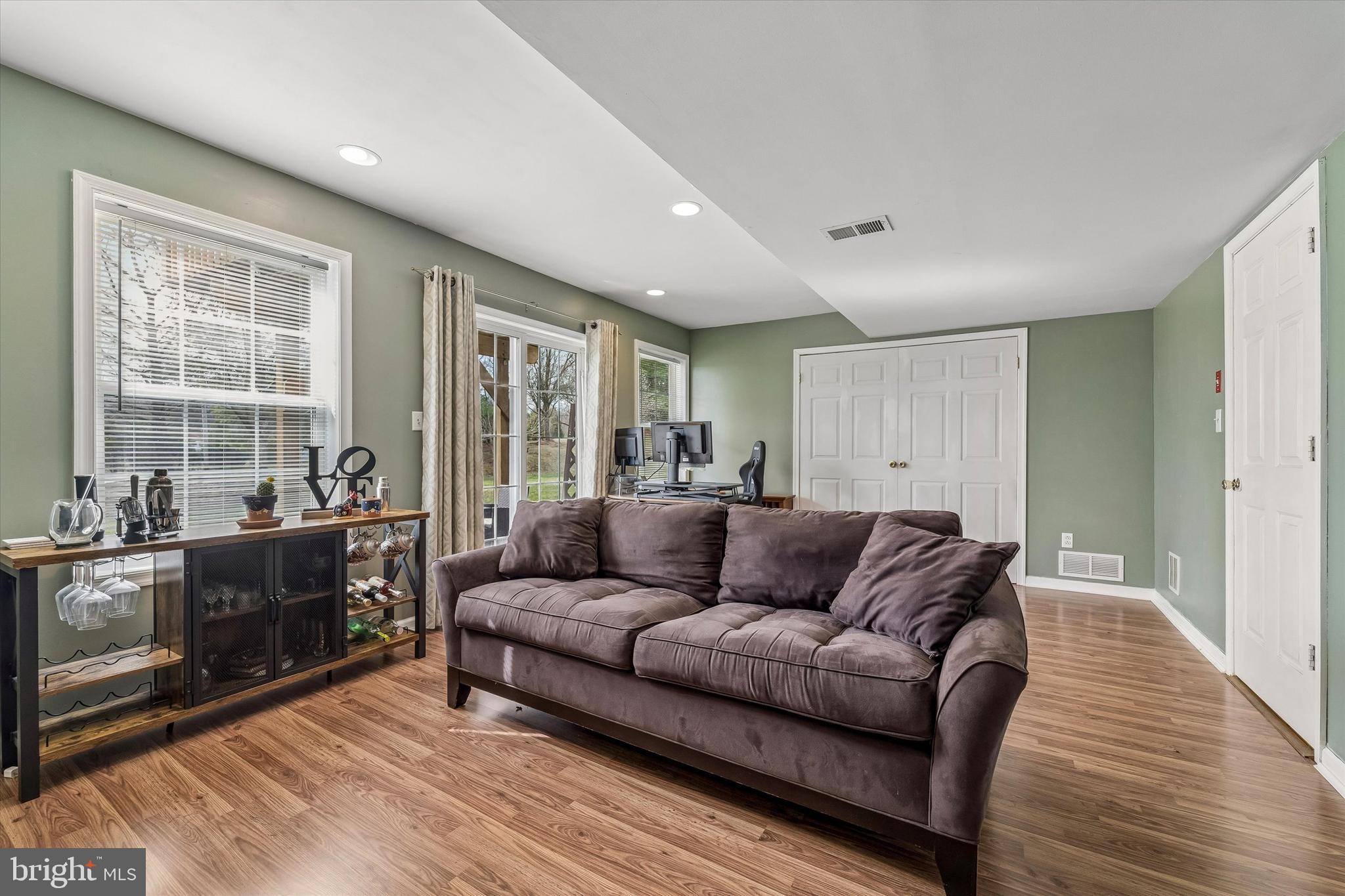 HUNT CLUB - Residential