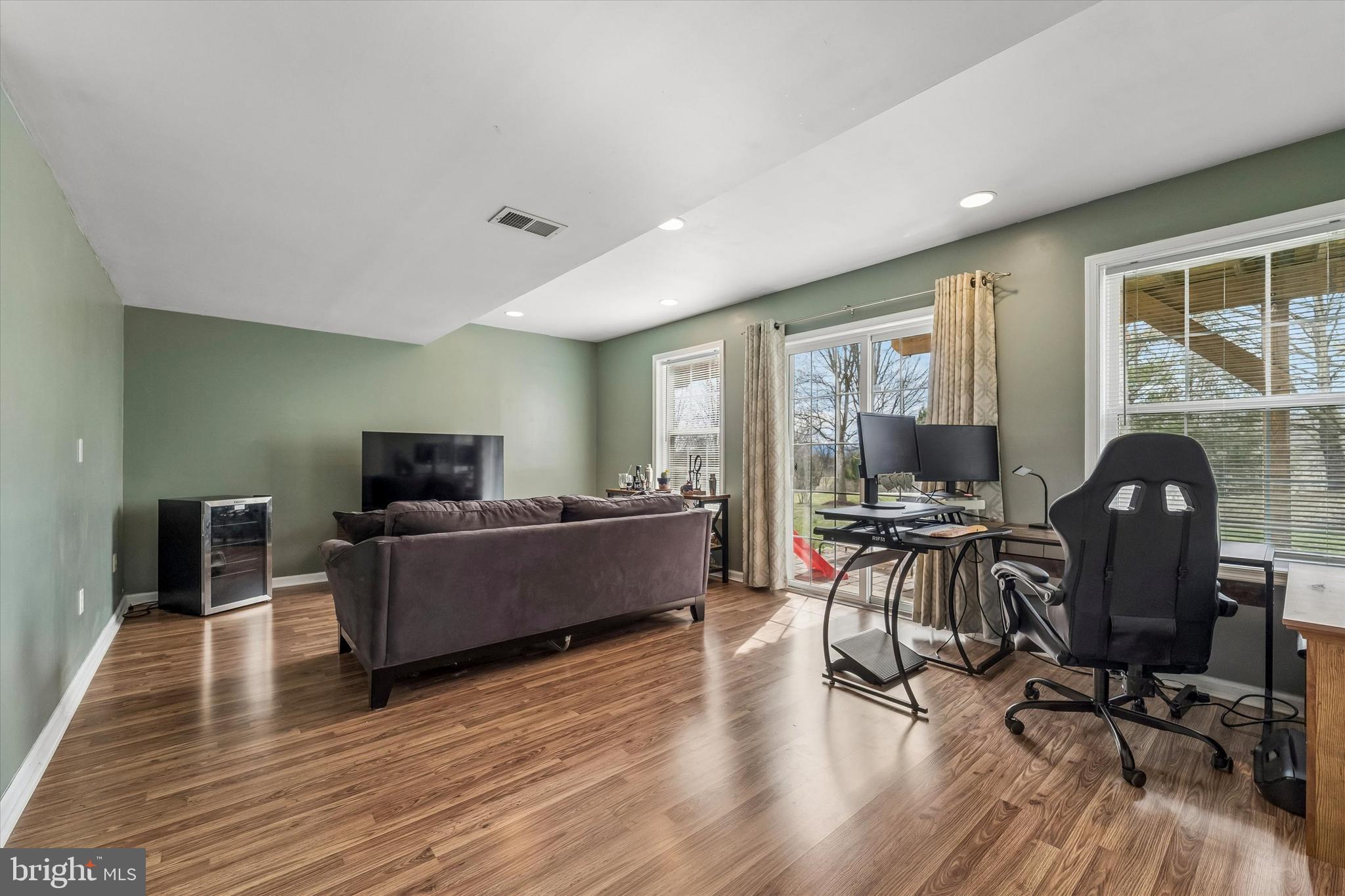 HUNT CLUB - Residential