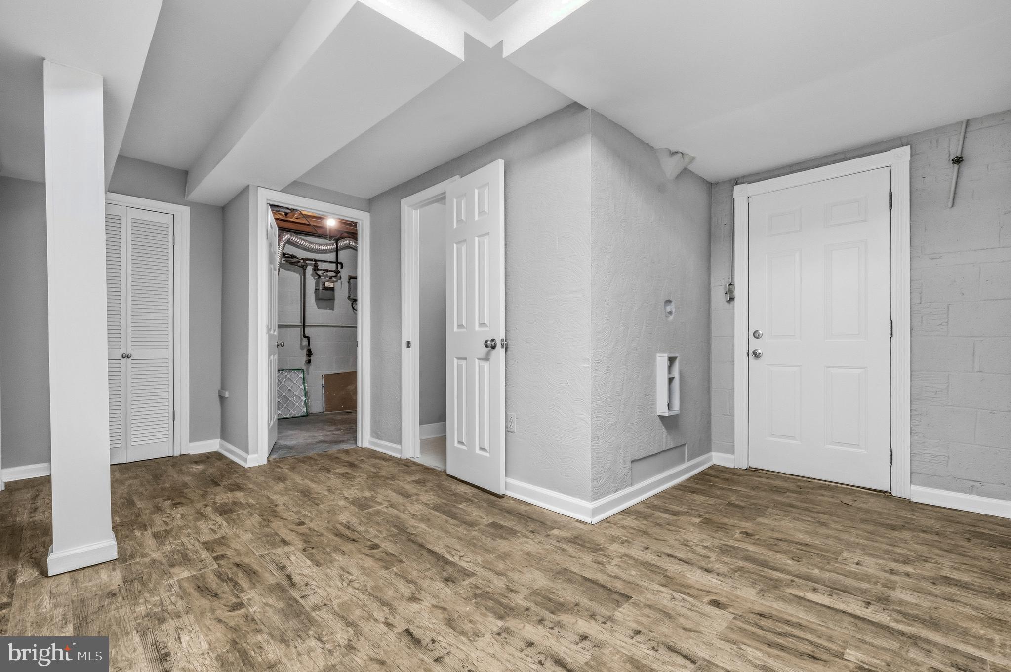 SKYLINE - Residential