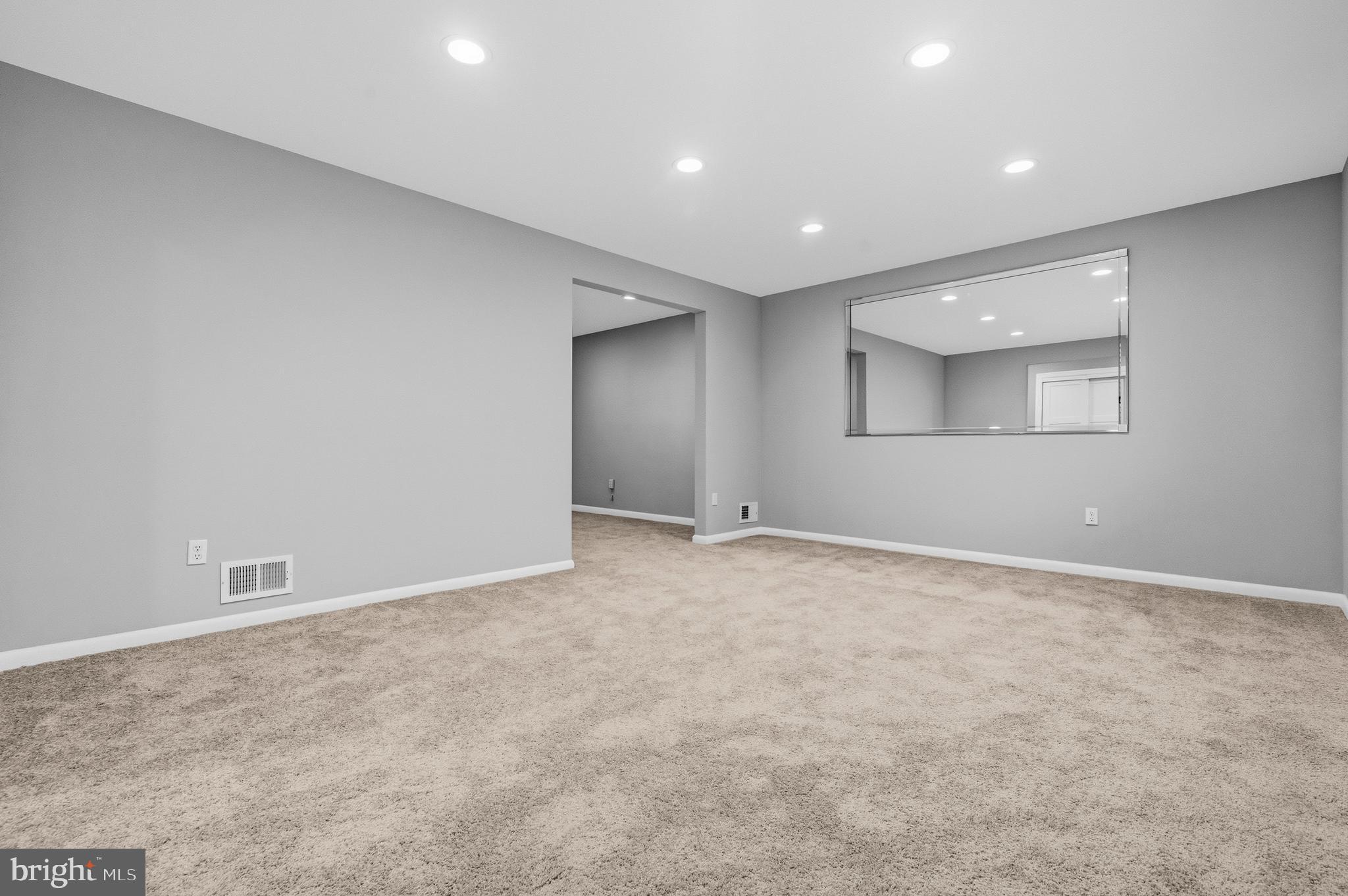 SKYLINE - Residential