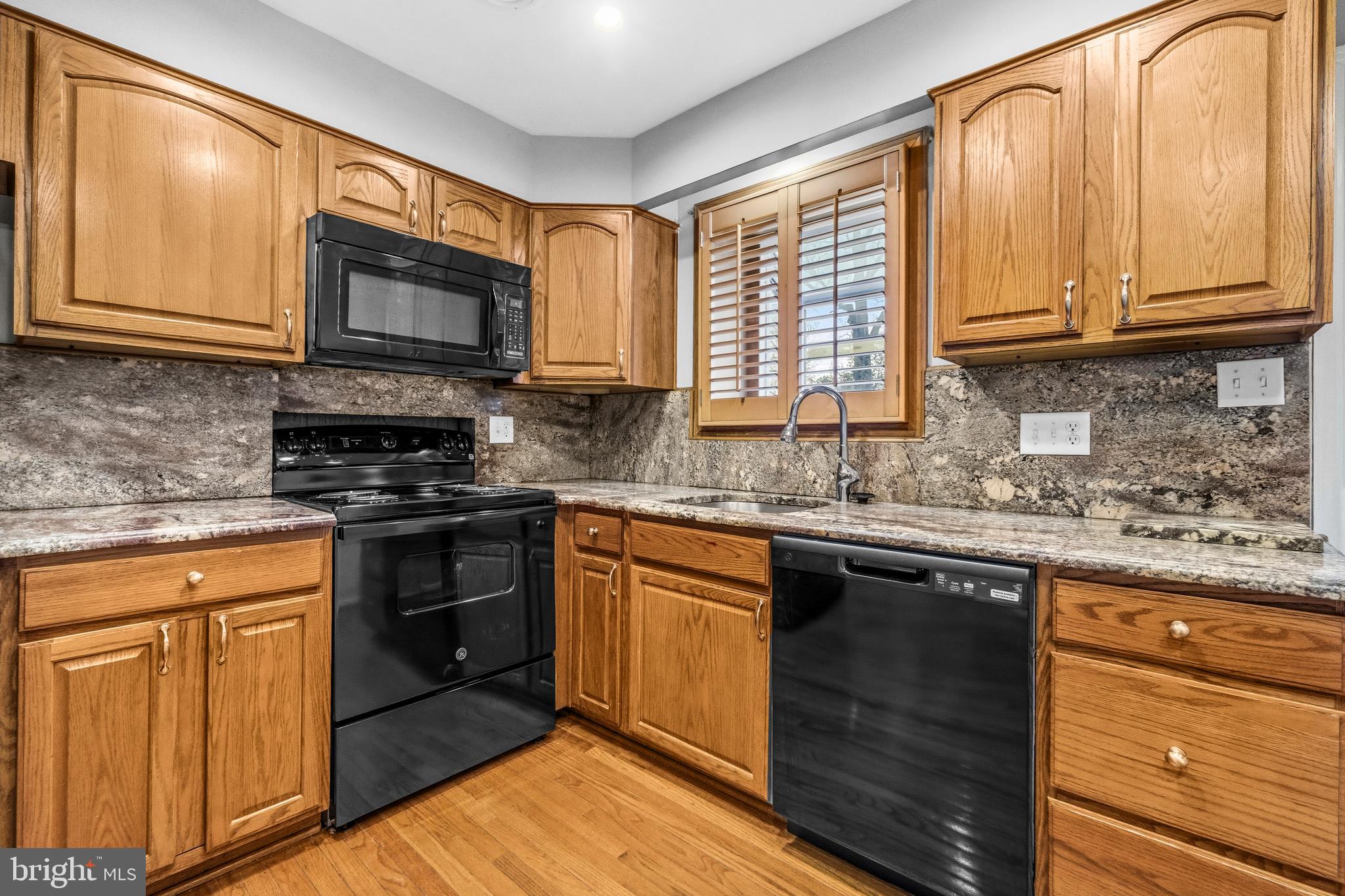 SKYLINE - Residential