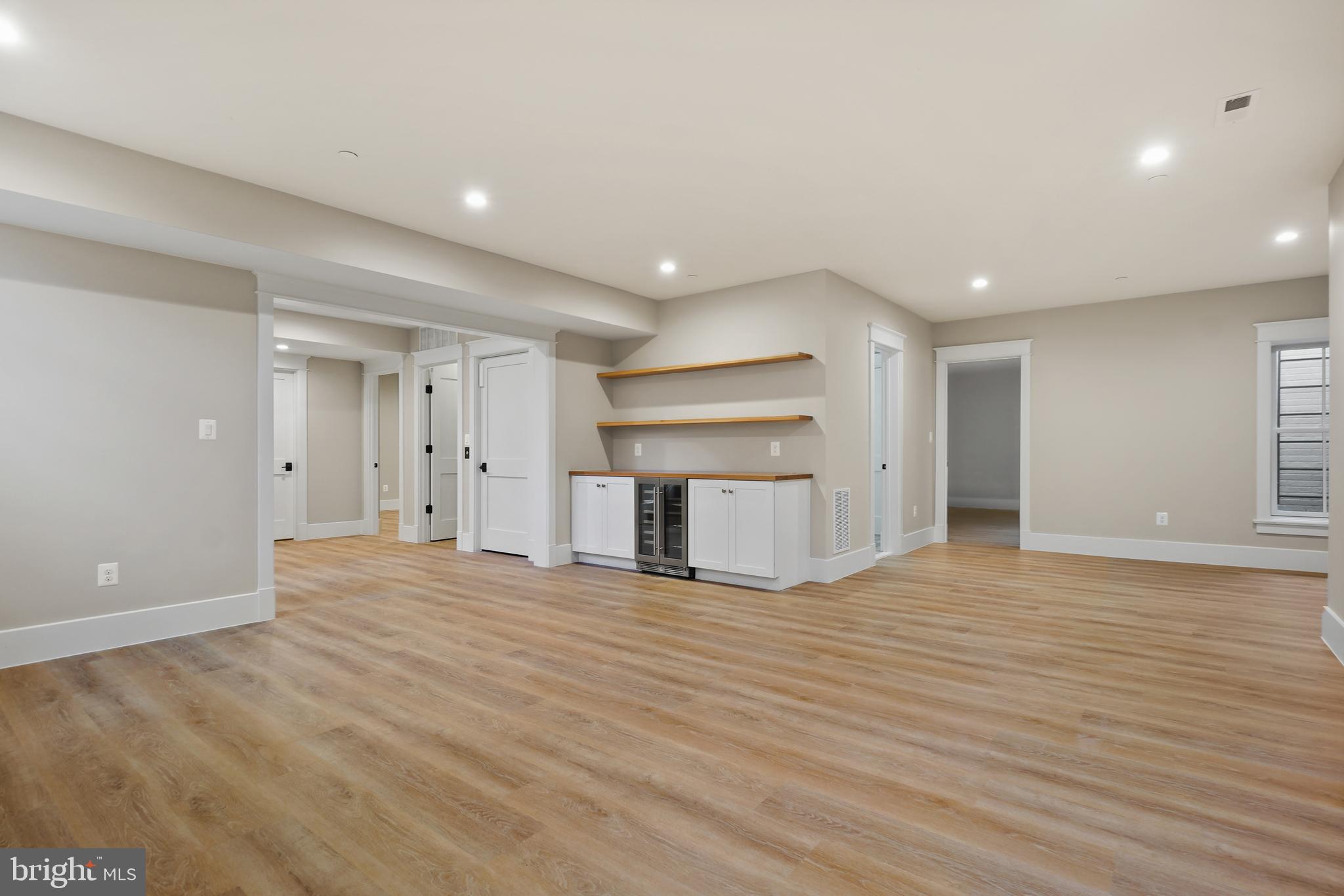 OAKWOOD KNOLLS - Residential