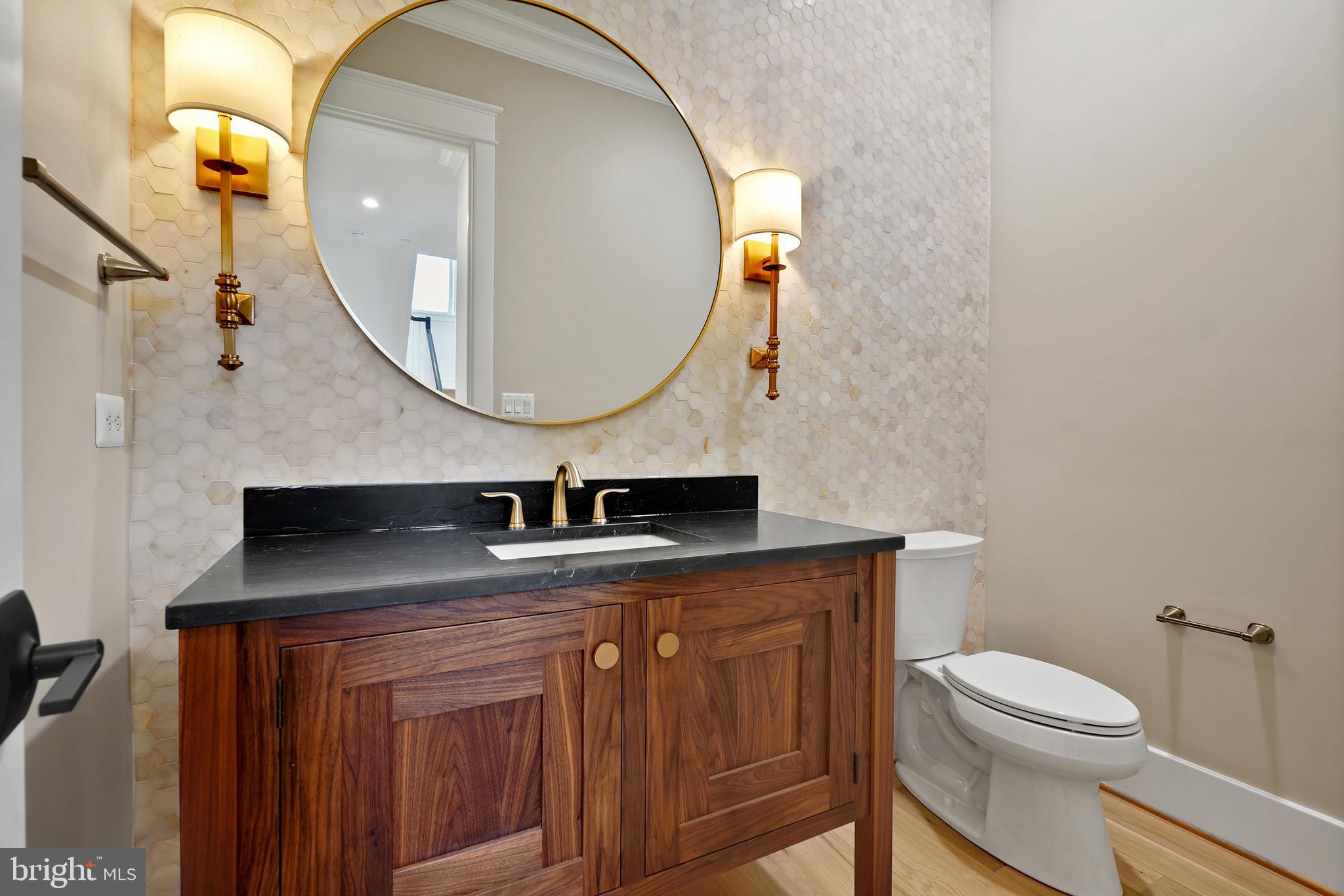 OAKWOOD KNOLLS - Residential