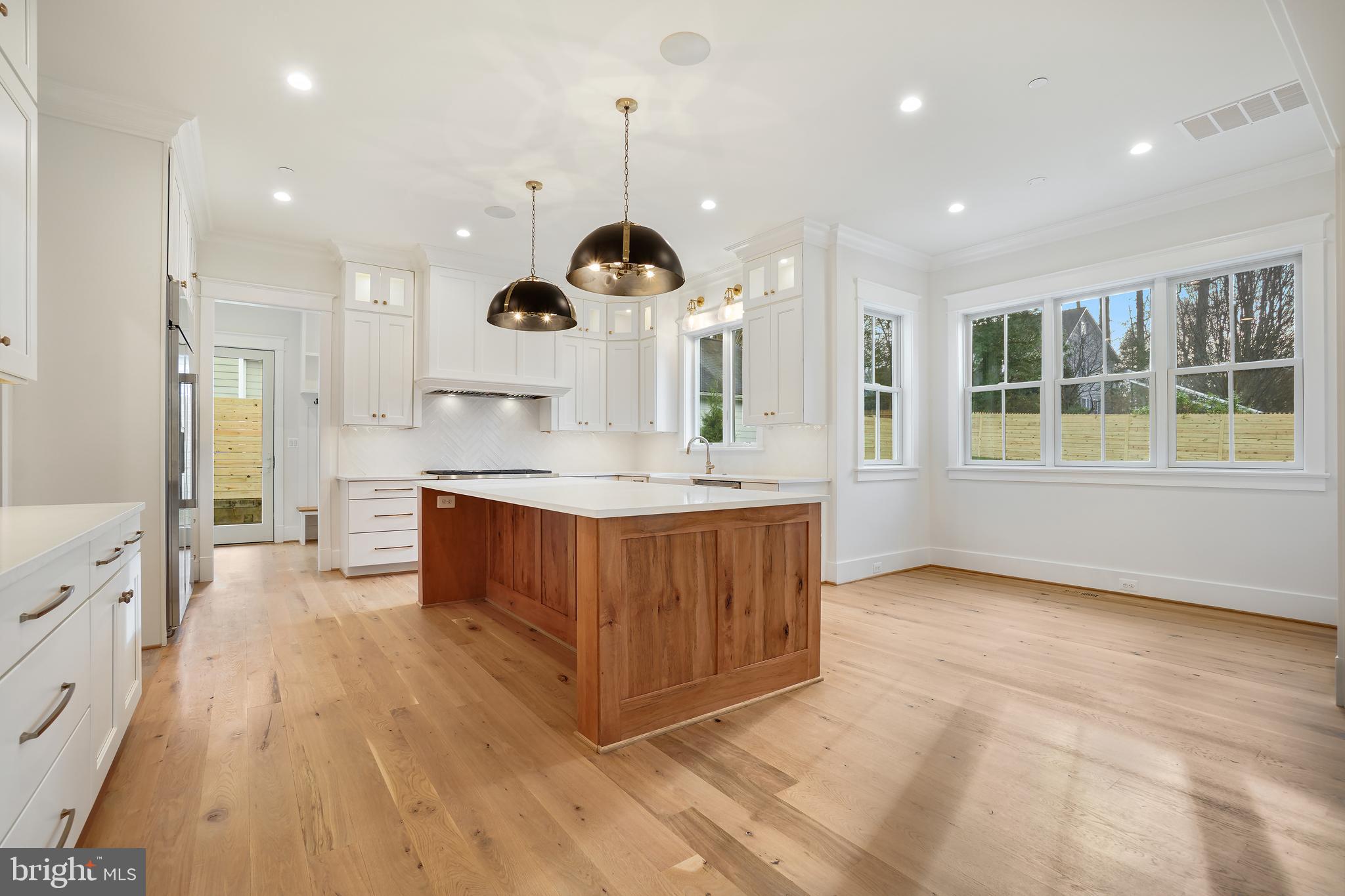 OAKWOOD KNOLLS - Residential