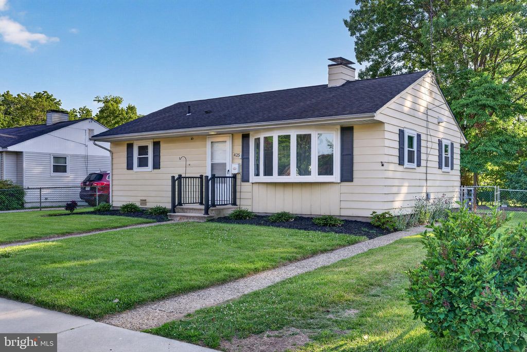 Photo of 425 West Avenue, DELANCO, NJ 08075 (MLS # NJBL2113464)