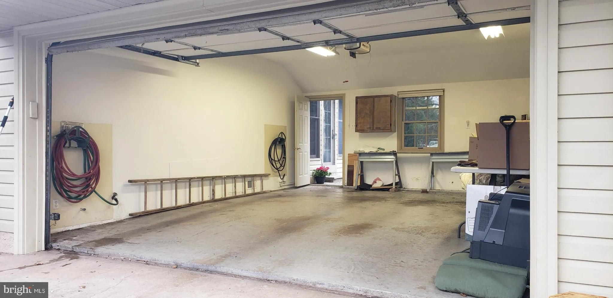 Pottstown, Pennsylvania 19464, United States, 3 Bedrooms Bedrooms, ,2 BathroomsBathrooms,Residential,Pending,103641