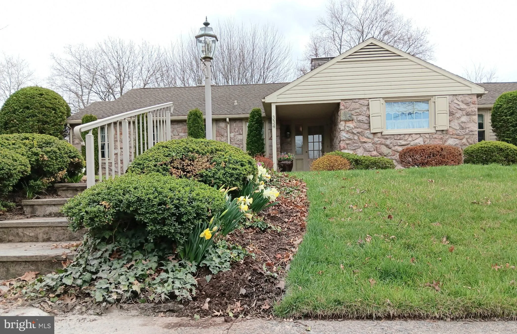 Pottstown, Pennsylvania 19464, United States, 3 Bedrooms Bedrooms, ,2 BathroomsBathrooms,Residential,Pending,103641