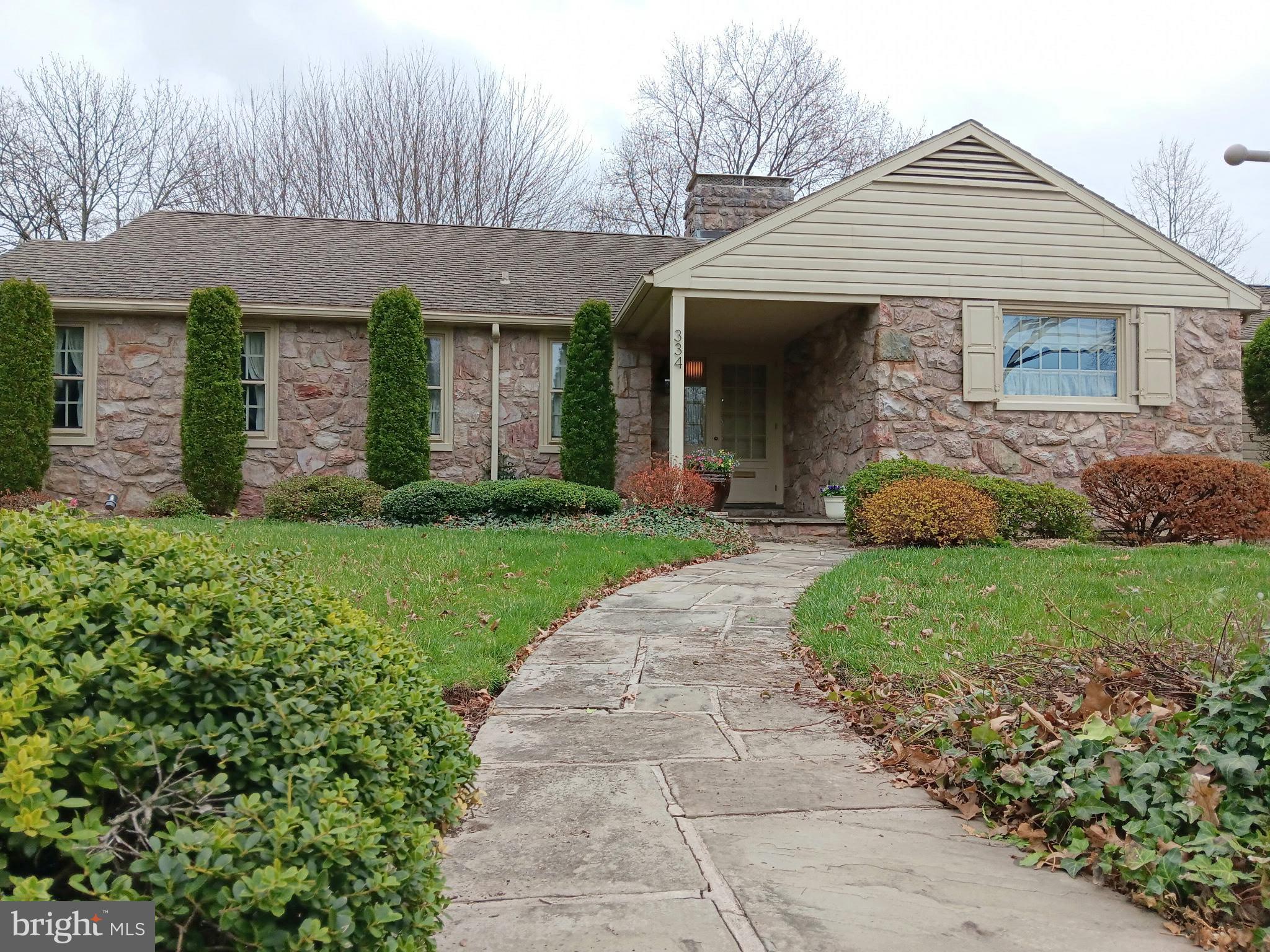 334 N MOUNT VERNON STREET