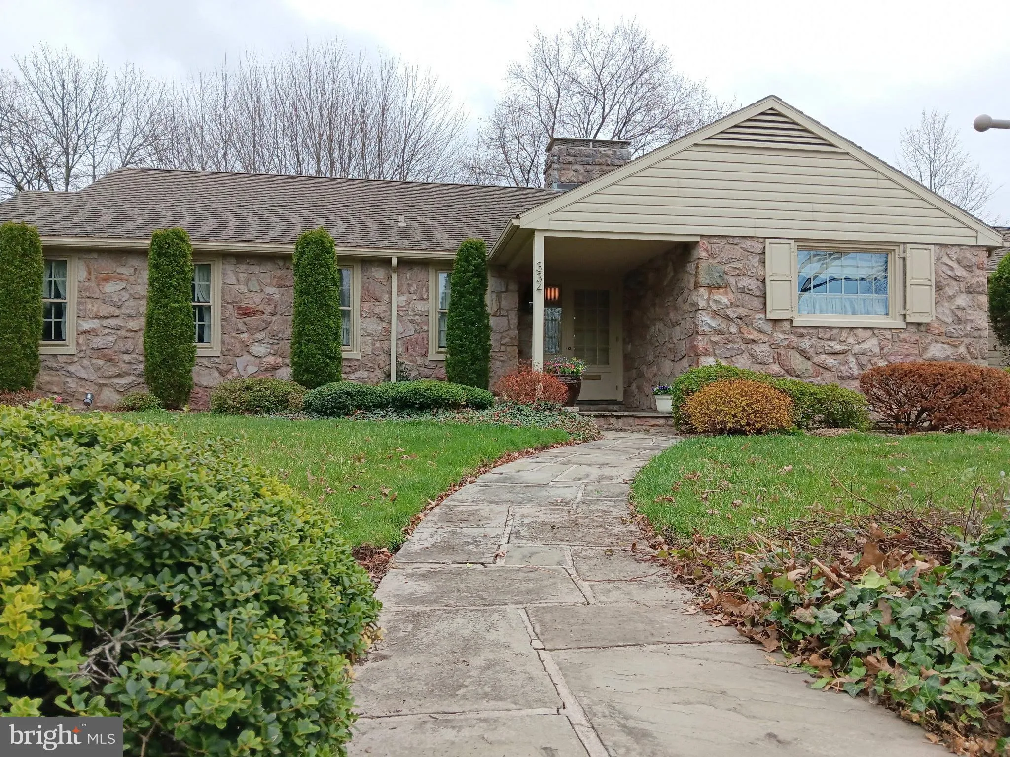 Pottstown, Pennsylvania 19464, United States, 3 Bedrooms Bedrooms, ,2 BathroomsBathrooms,Residential,Pending,103641