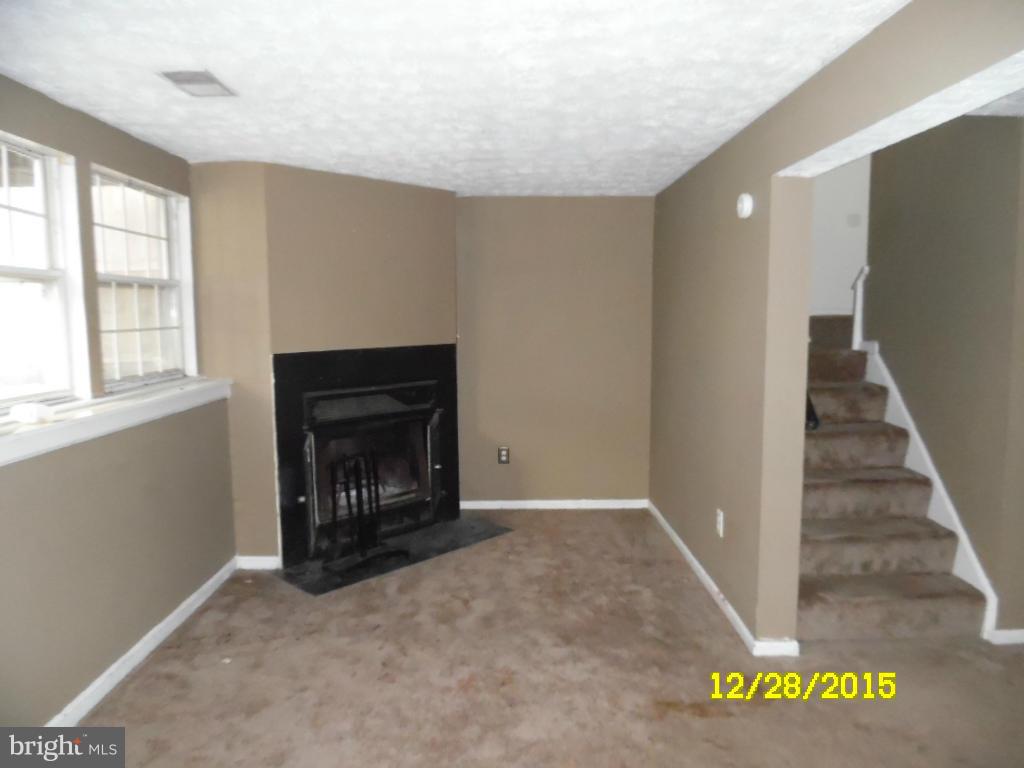 GLEN OAKS - Residential