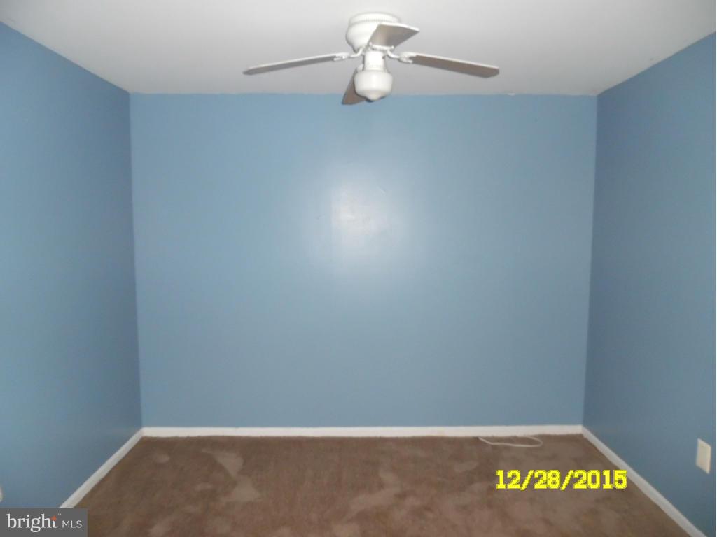 GLEN OAKS - Residential