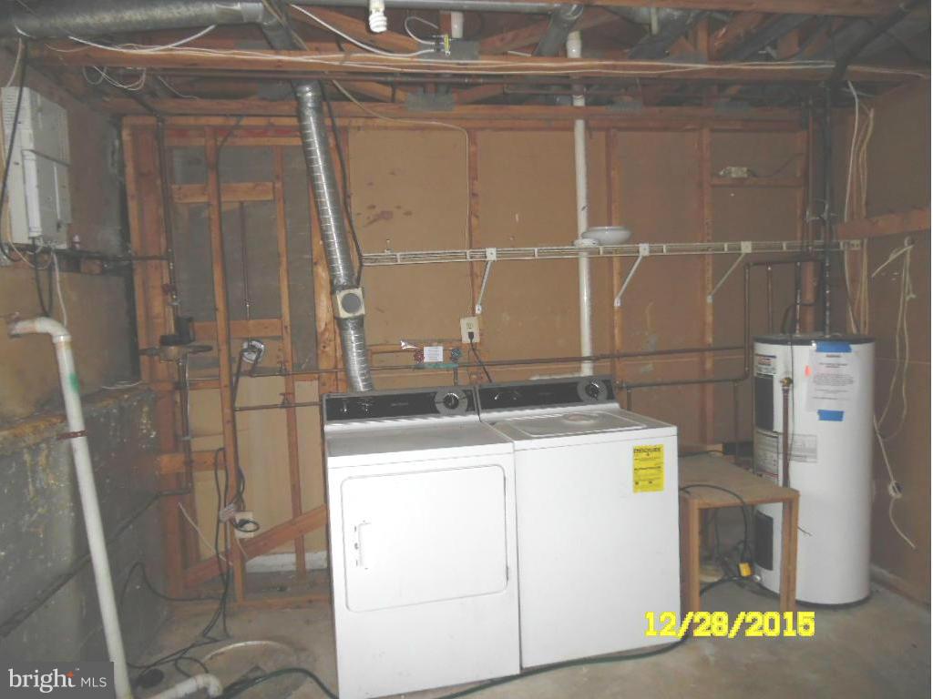 GLEN OAKS - Residential