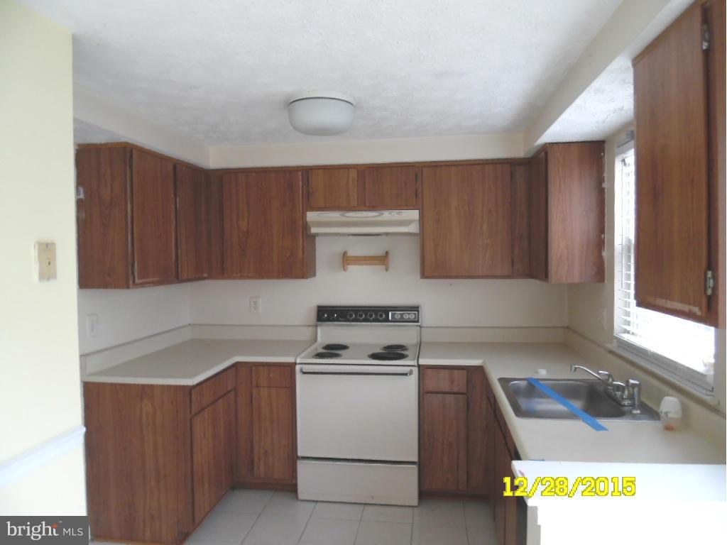 GLEN OAKS - Residential