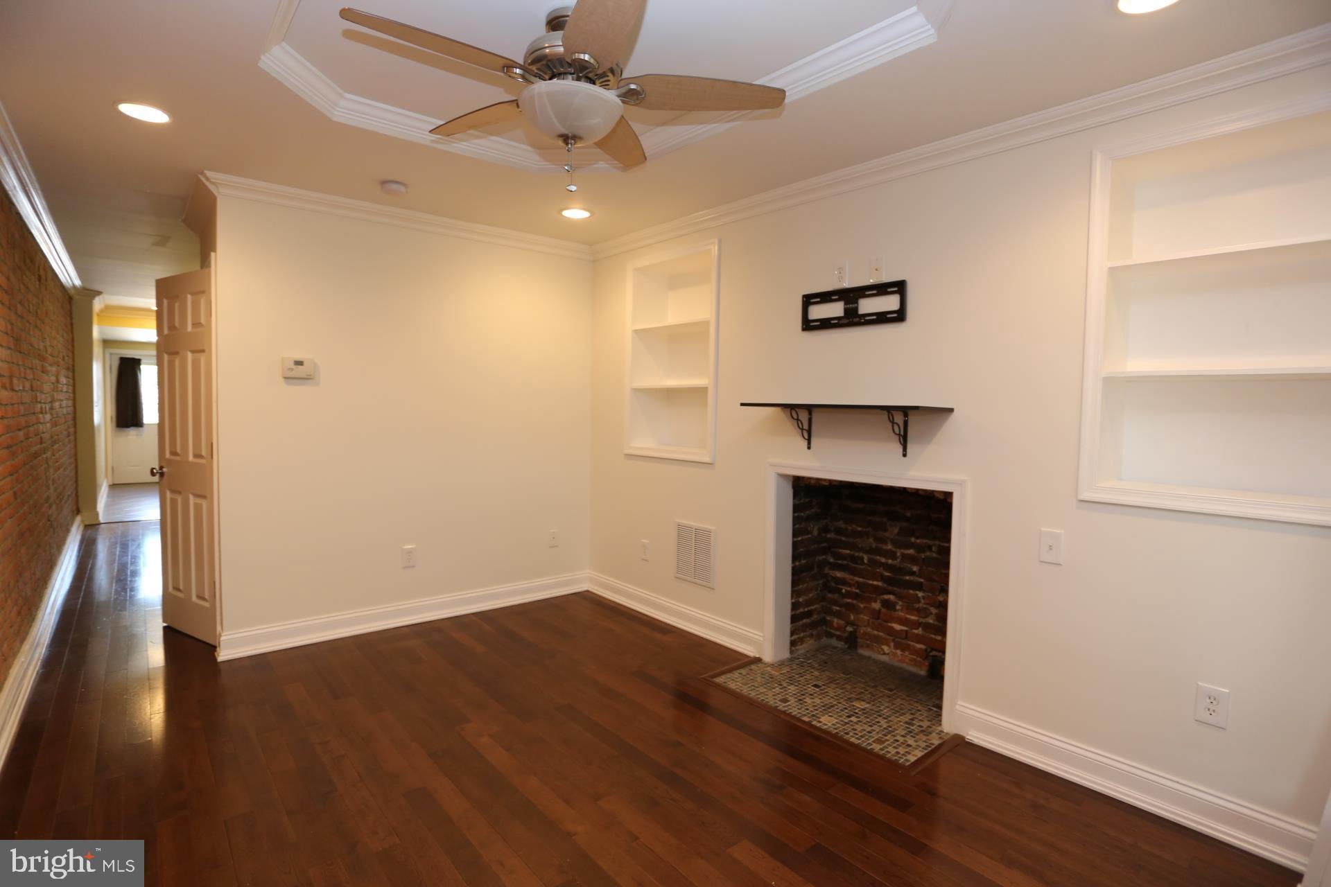 HIGHLANDTOWN - Residential Lease