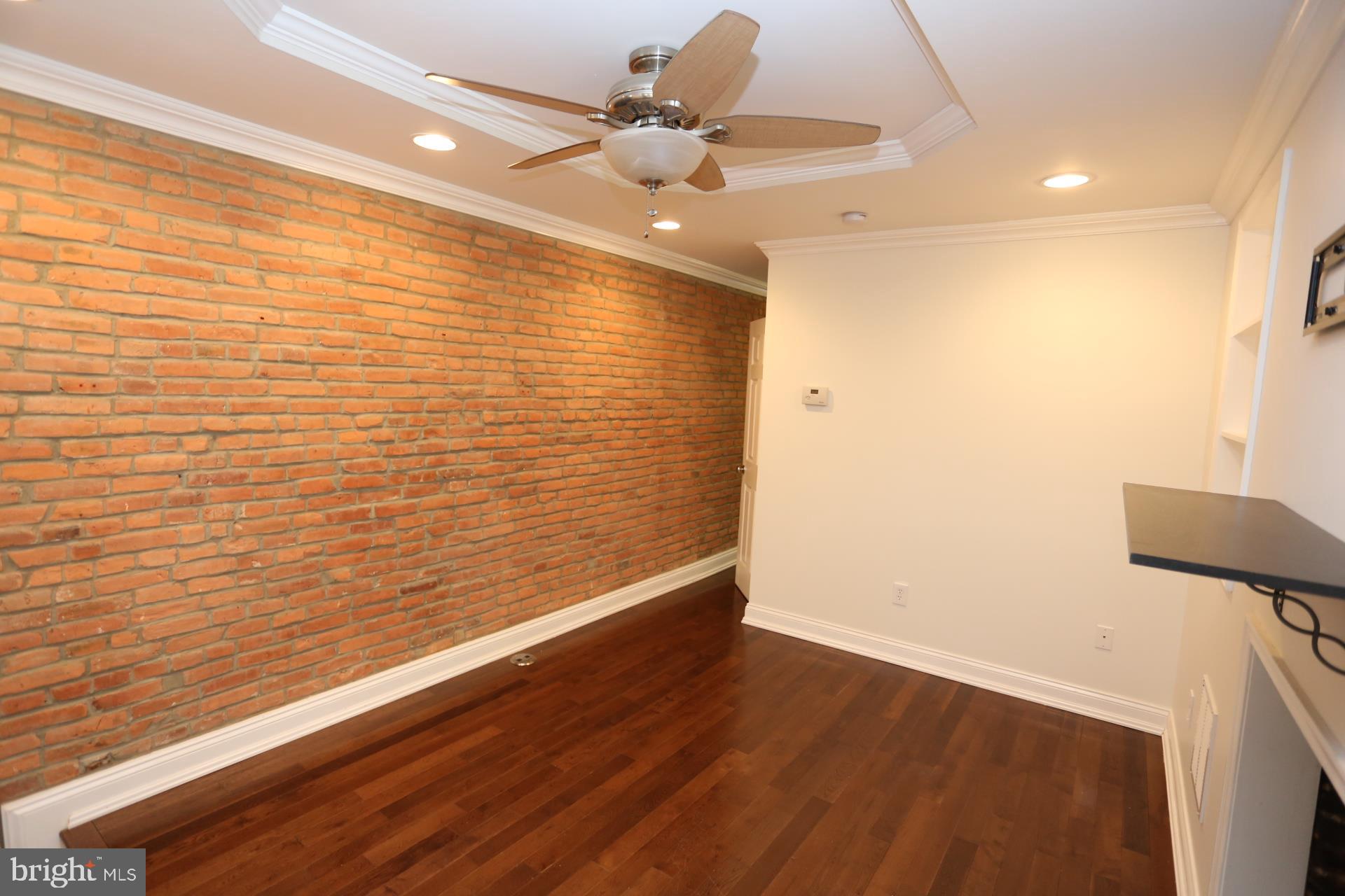 HIGHLANDTOWN - Residential Lease