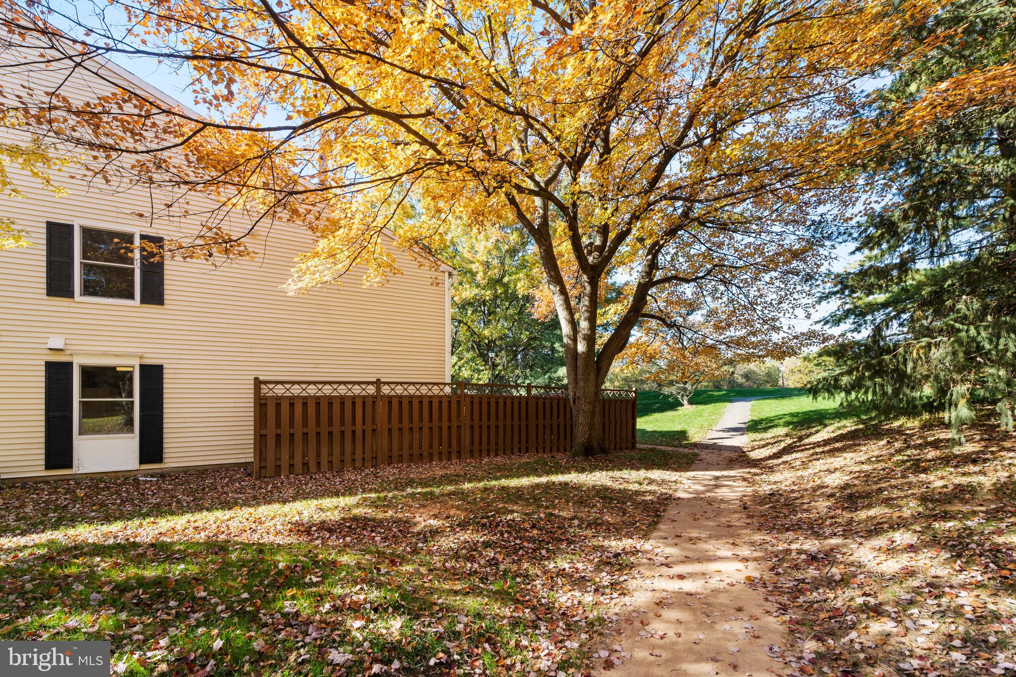 WATERS LANDING - Residential