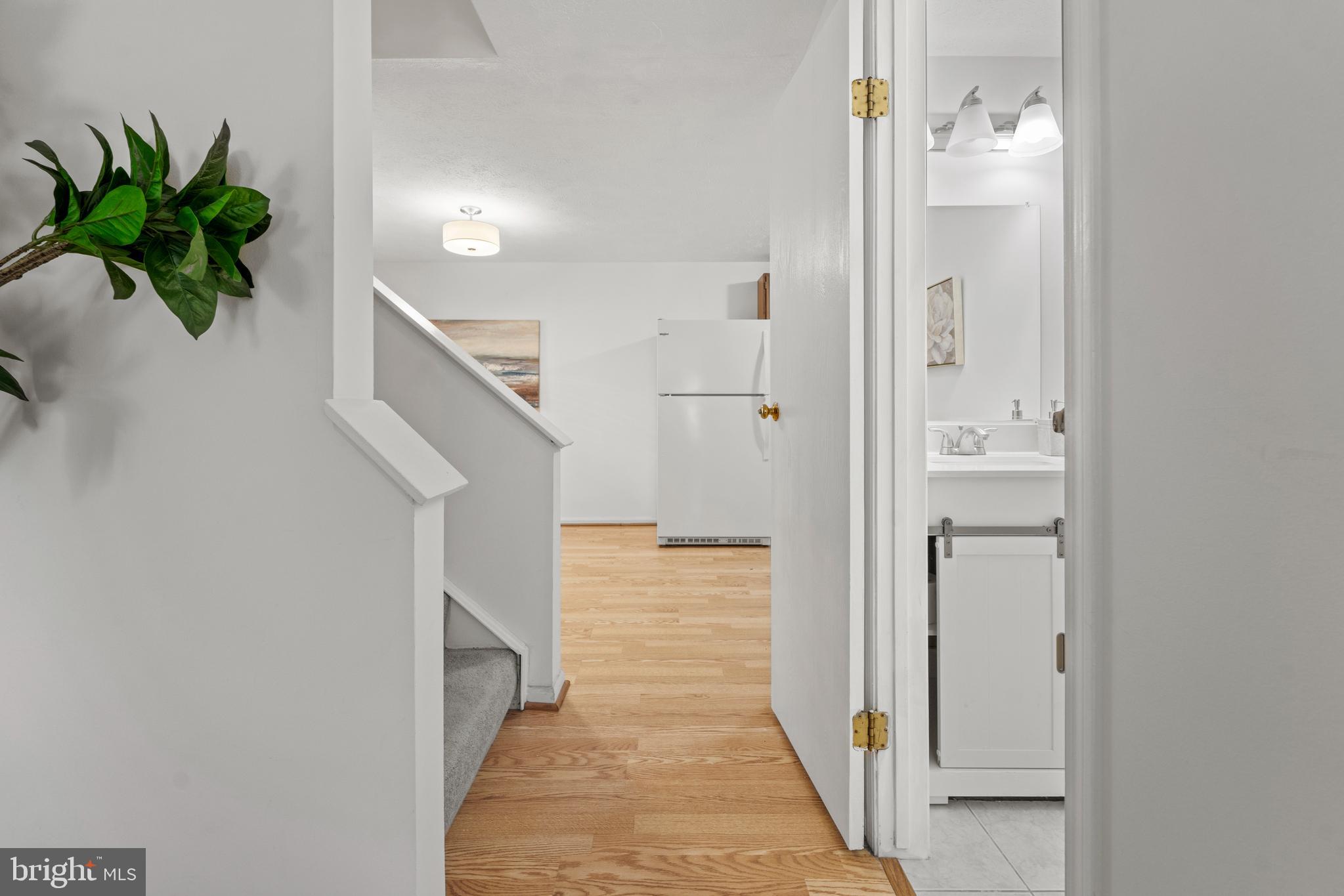 WATERS LANDING - Residential