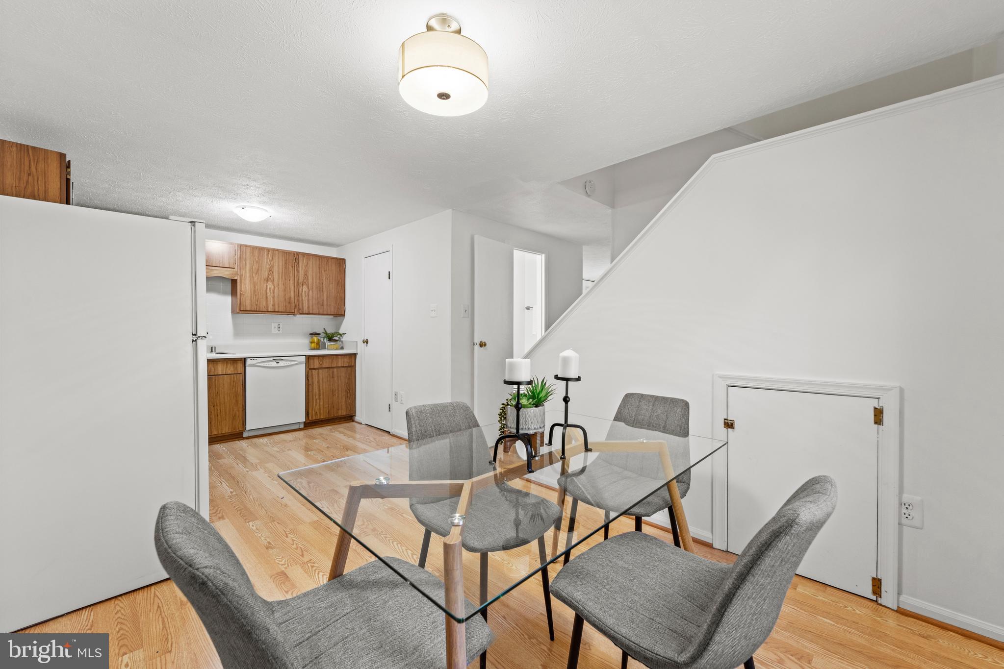 WATERS LANDING - Residential