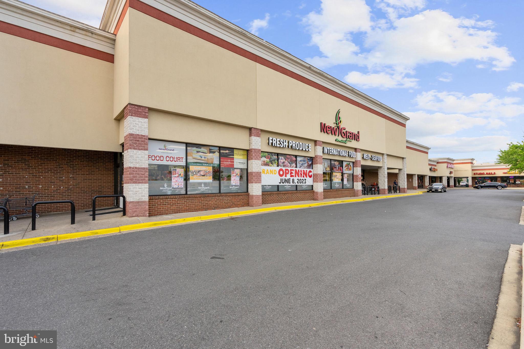 WATERS LANDING - Residential