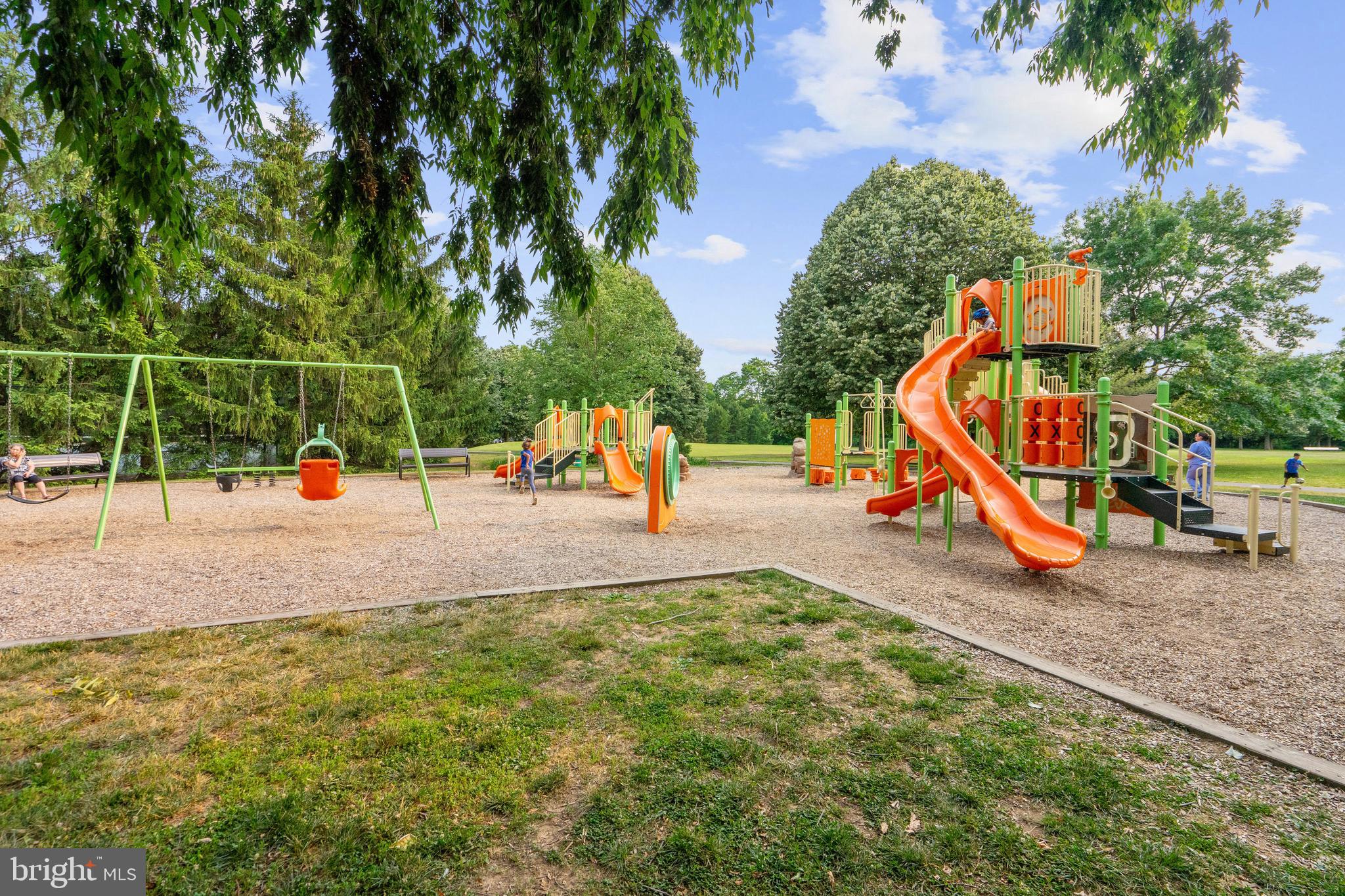 WATERS LANDING - Residential