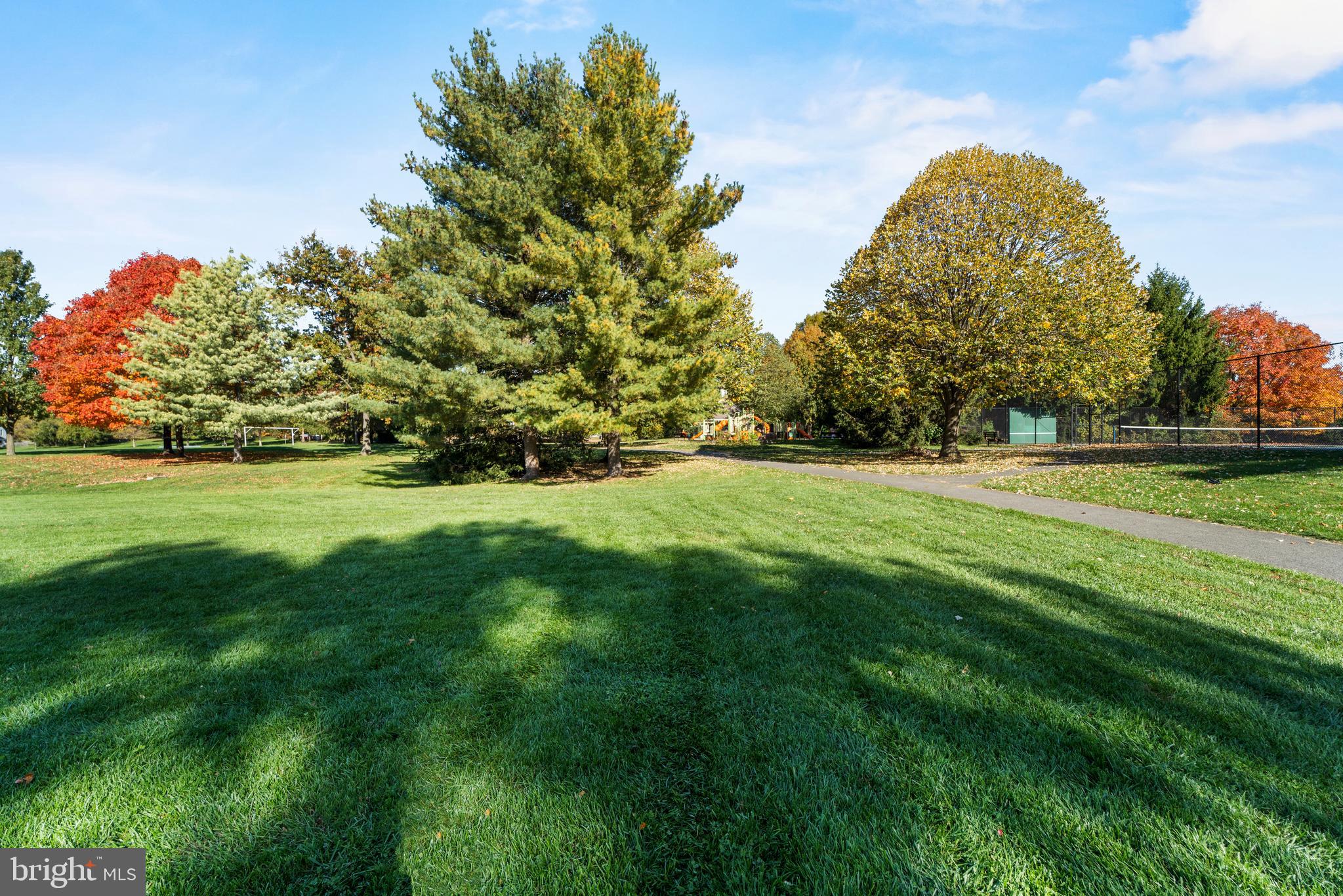 WATERS LANDING - Residential