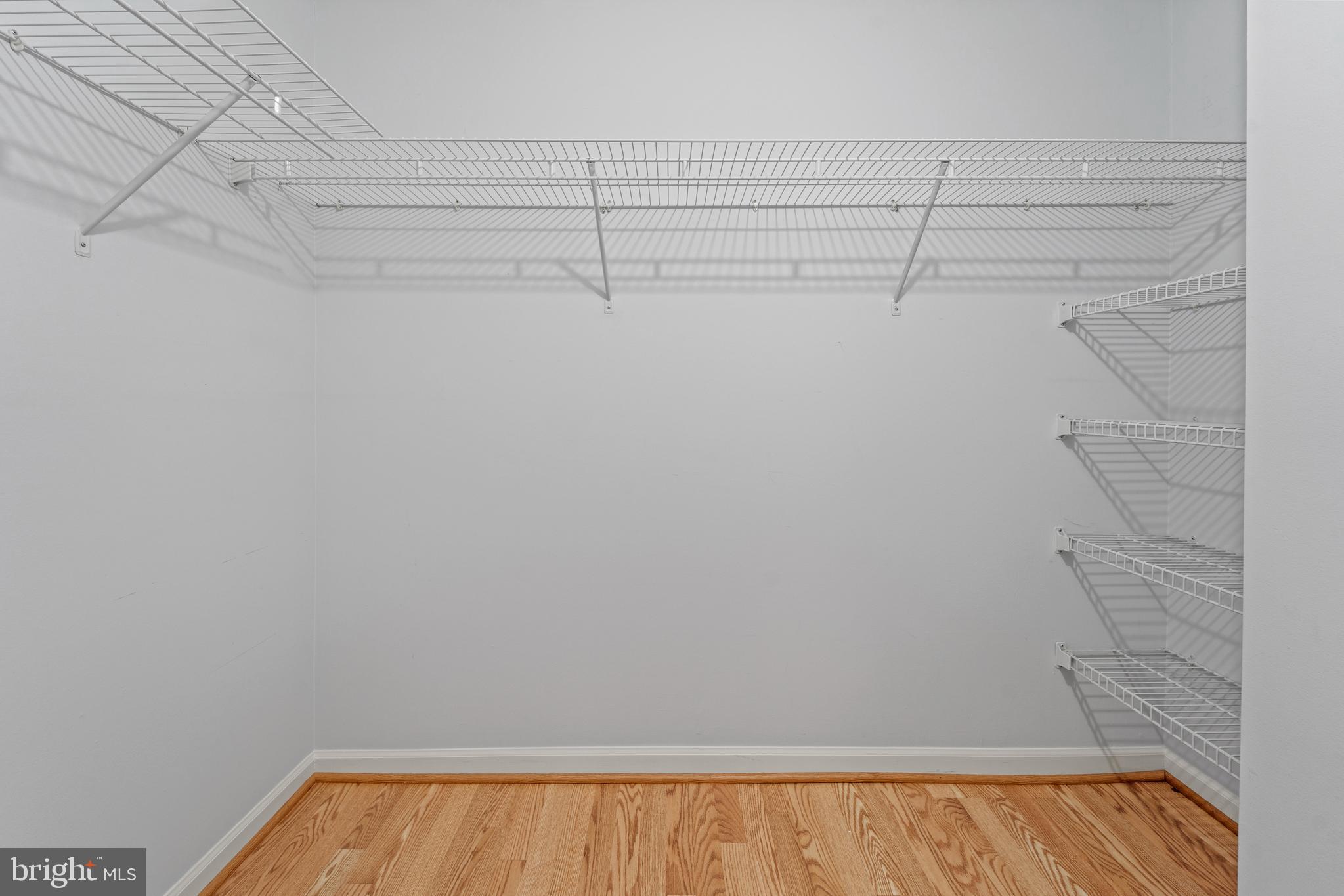 WATERS LANDING - Residential