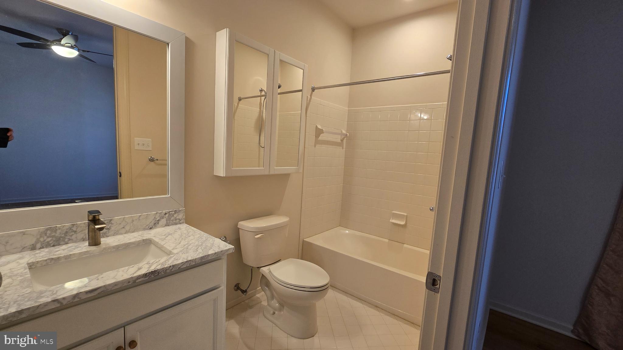 POPLAR RUN - Residential