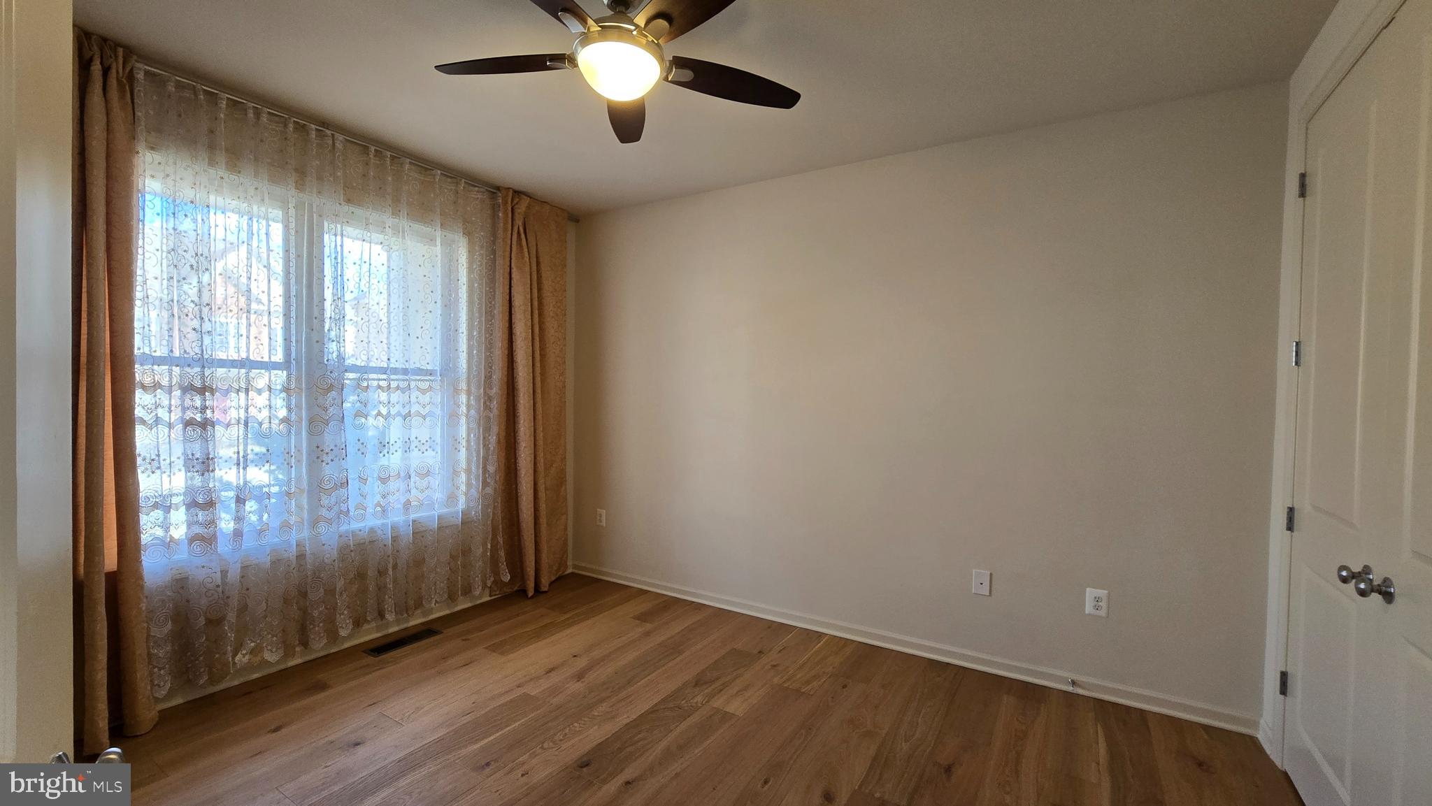 POPLAR RUN - Residential