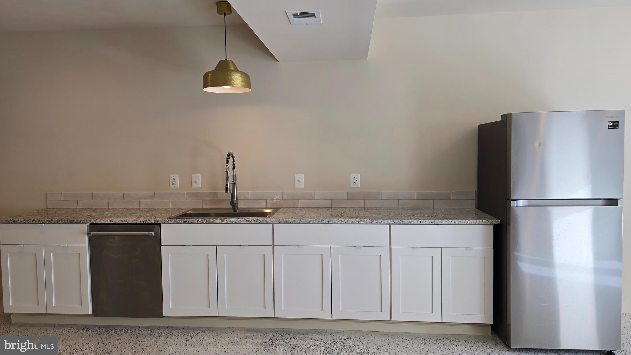 POPLAR RUN - Residential