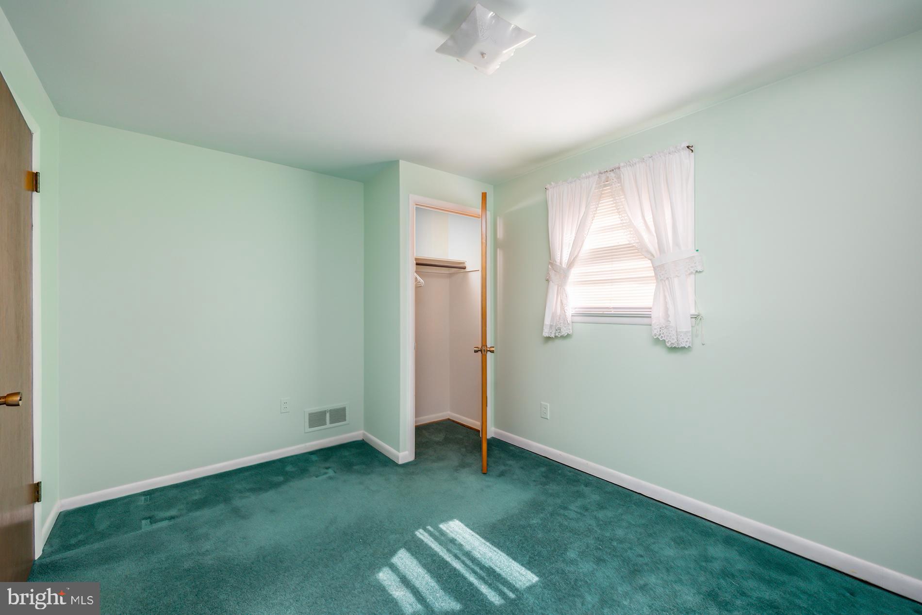 SOUTHAMPTON - Residential