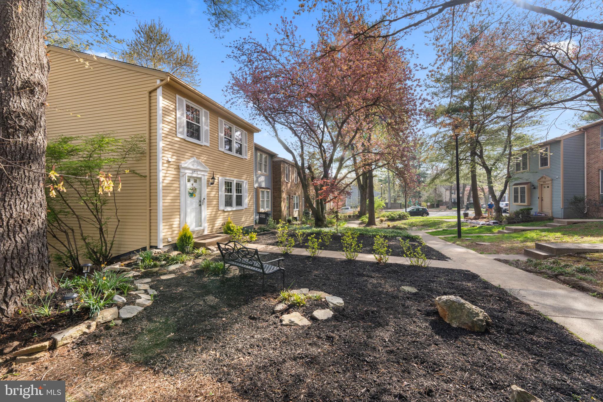 WHITNEY PARK - Residential