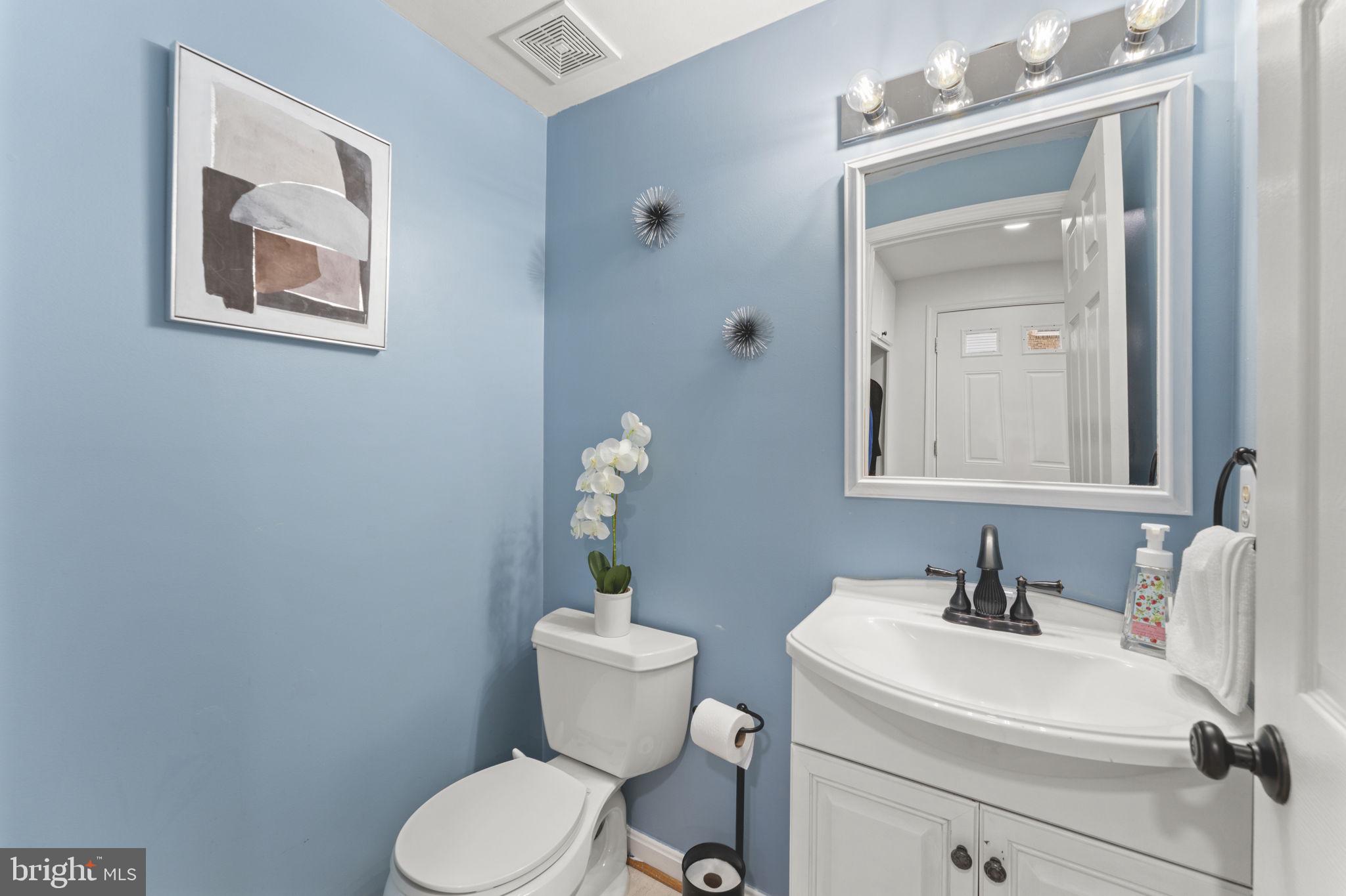 WHITNEY PARK - Residential