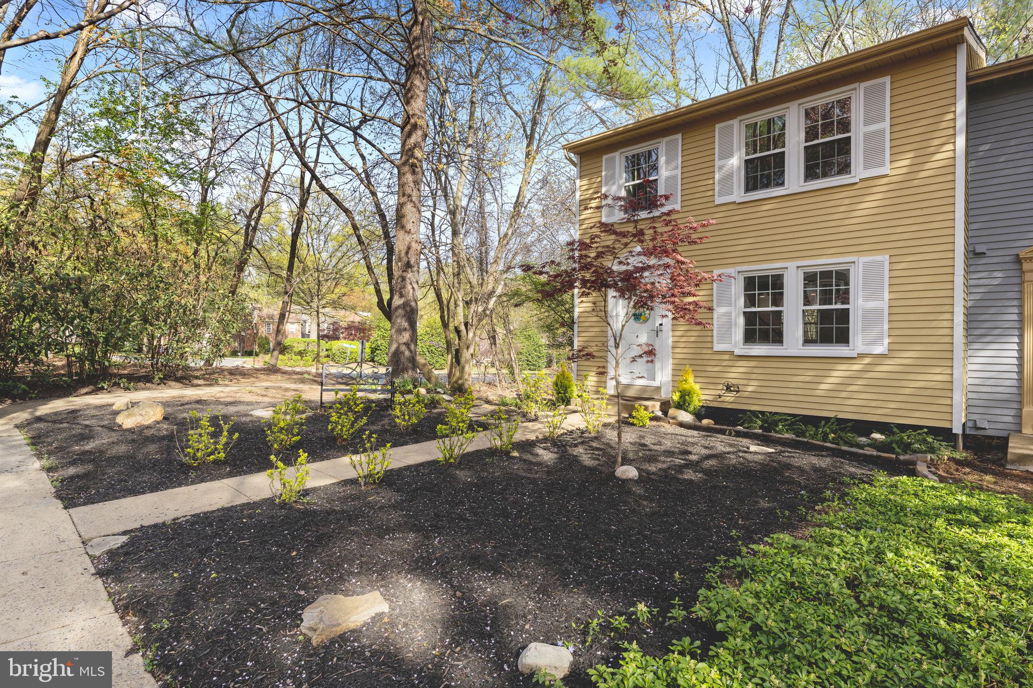 WHITNEY PARK - Residential