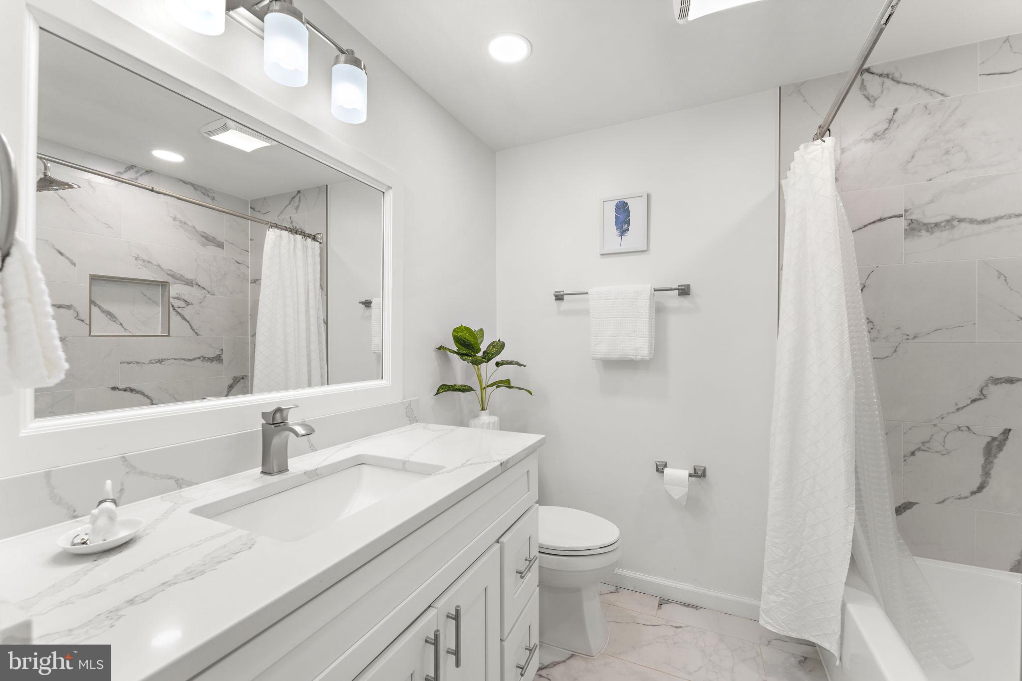 WHITNEY PARK - Residential