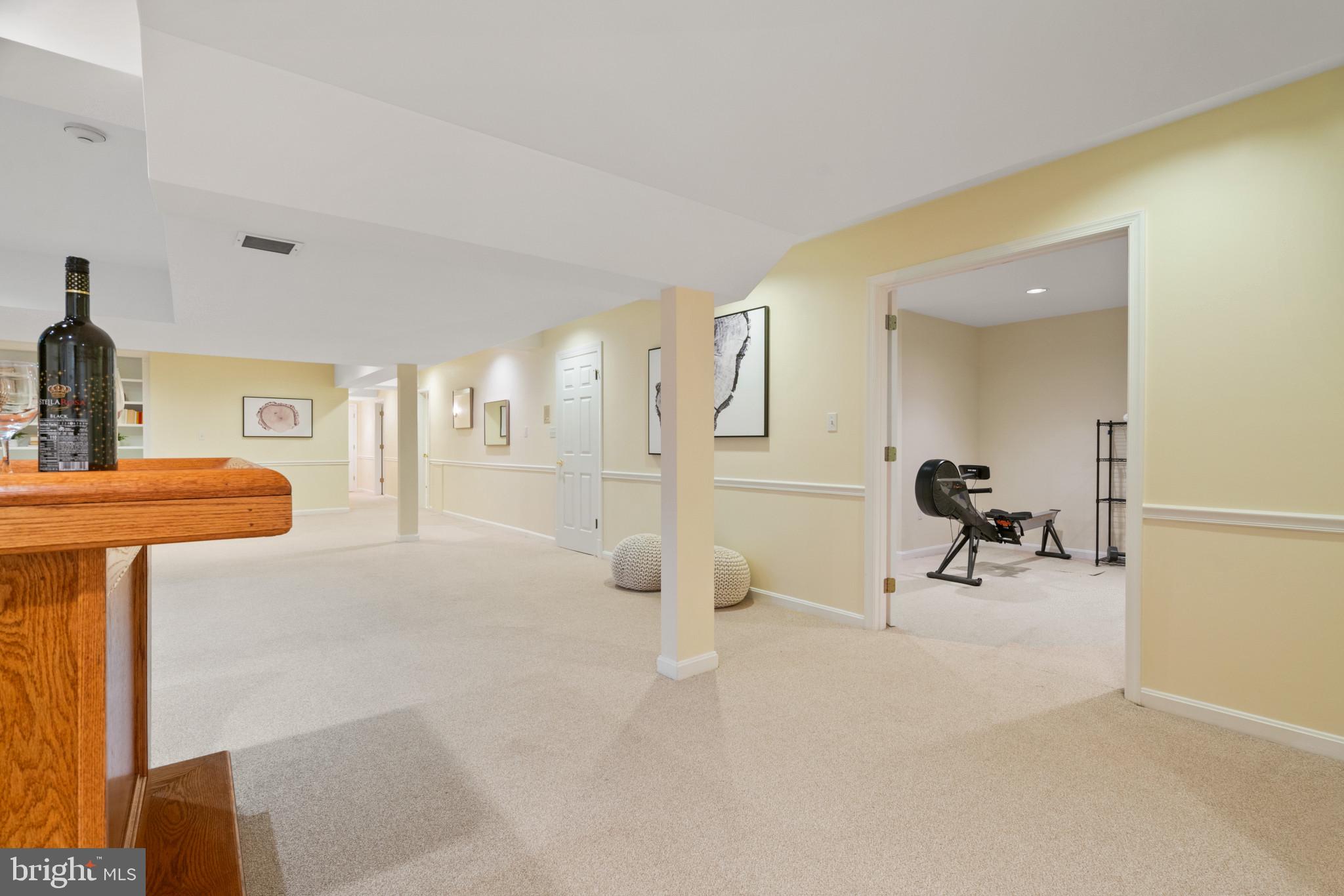 NORBECK KNOLLS - Residential