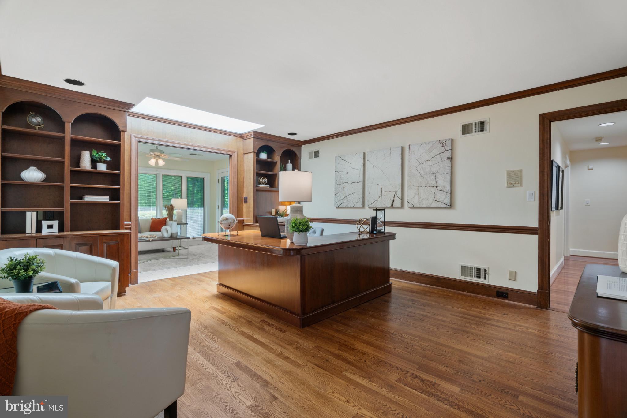 NORBECK KNOLLS - Residential