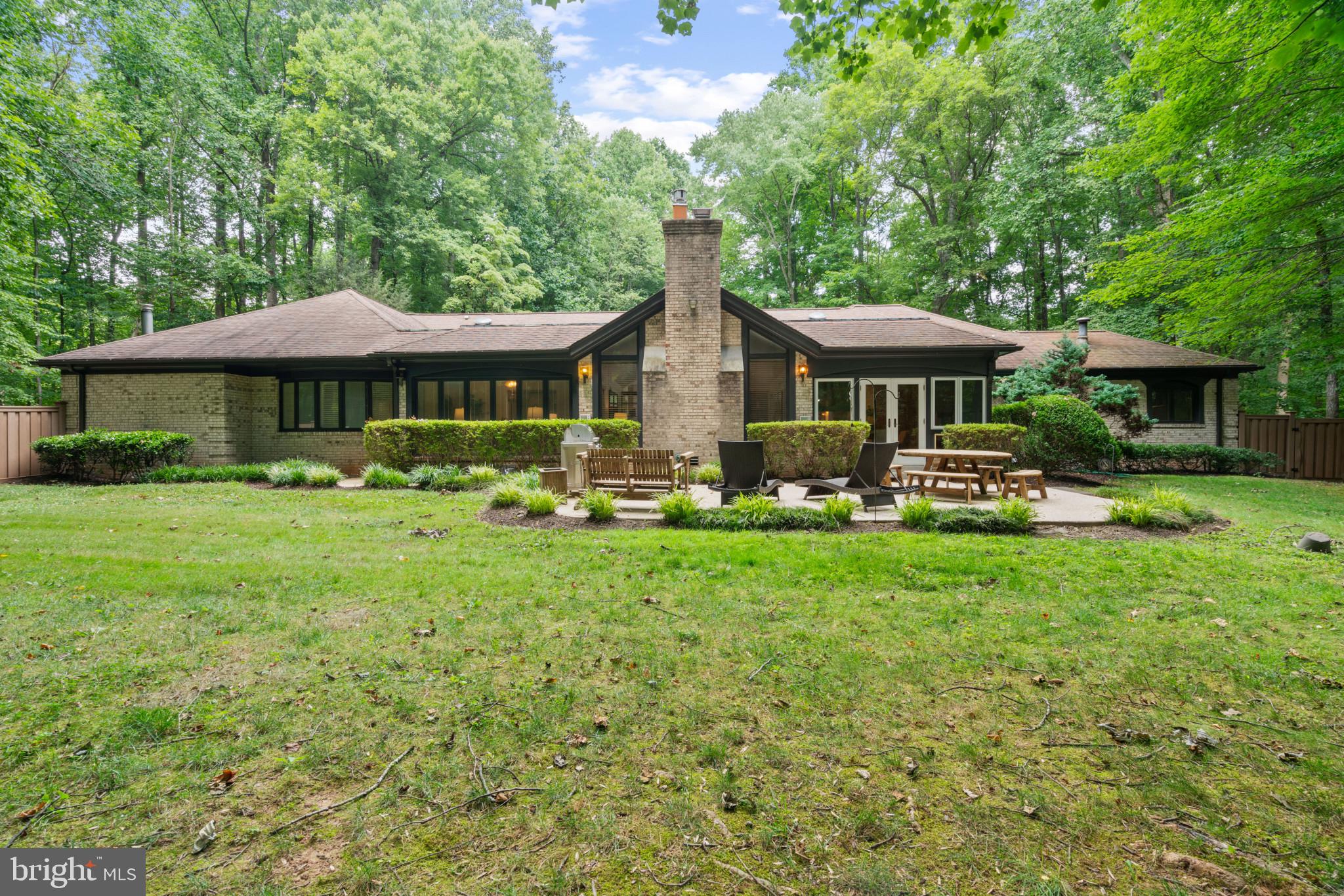 NORBECK KNOLLS - Residential