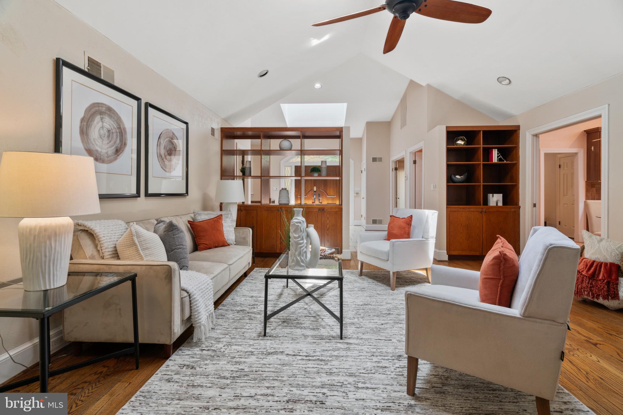 NORBECK KNOLLS - Residential