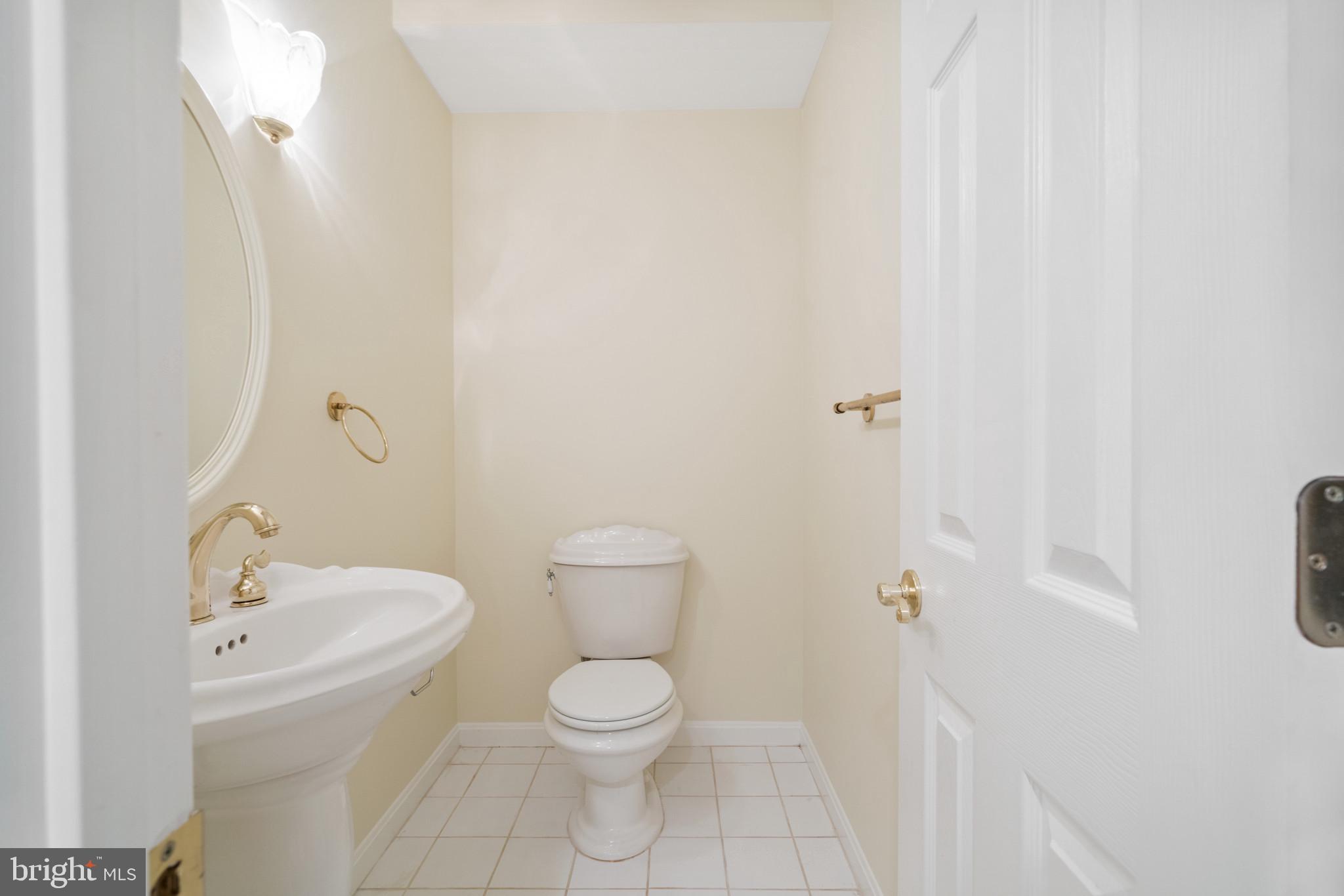 NORBECK KNOLLS - Residential