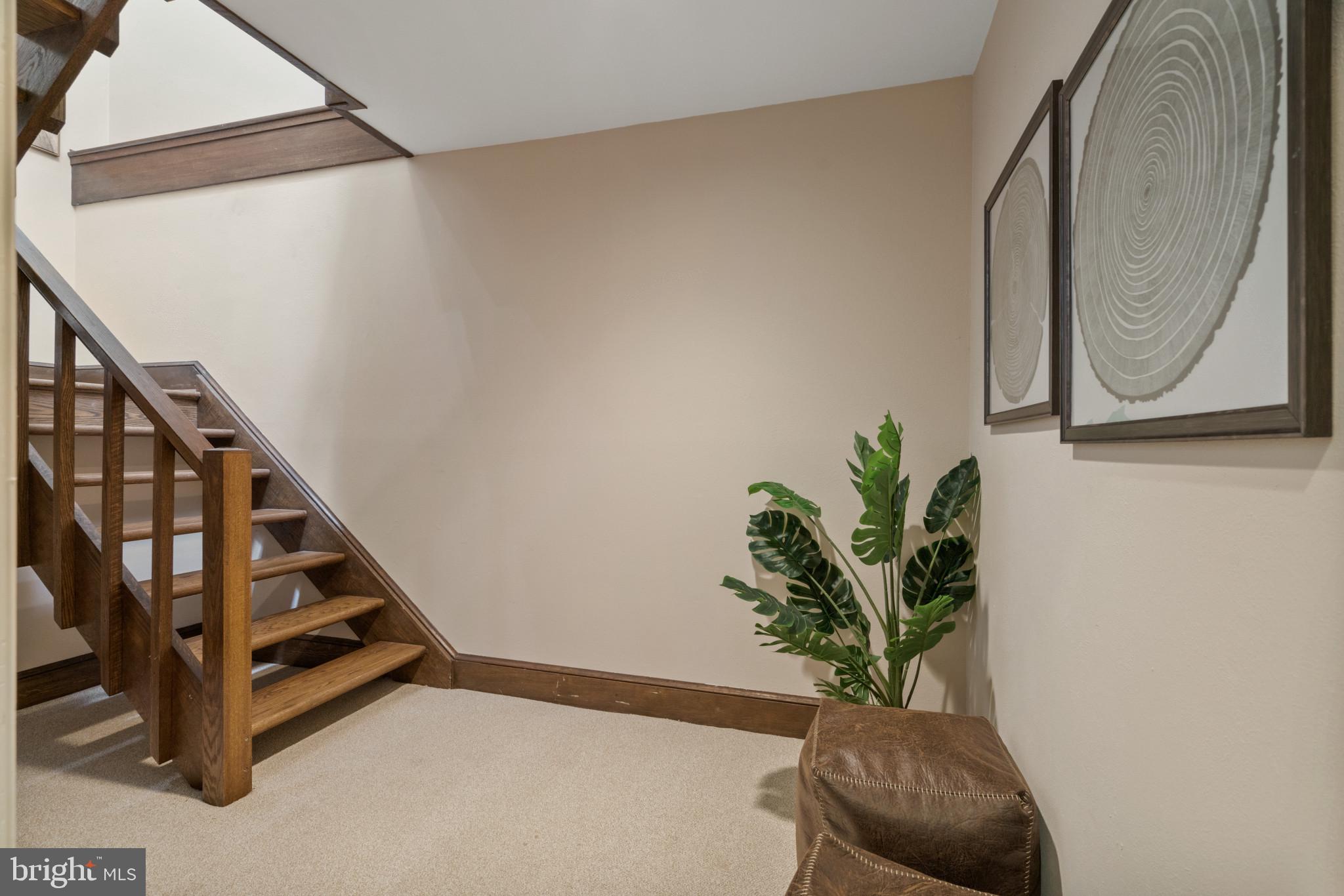 NORBECK KNOLLS - Residential