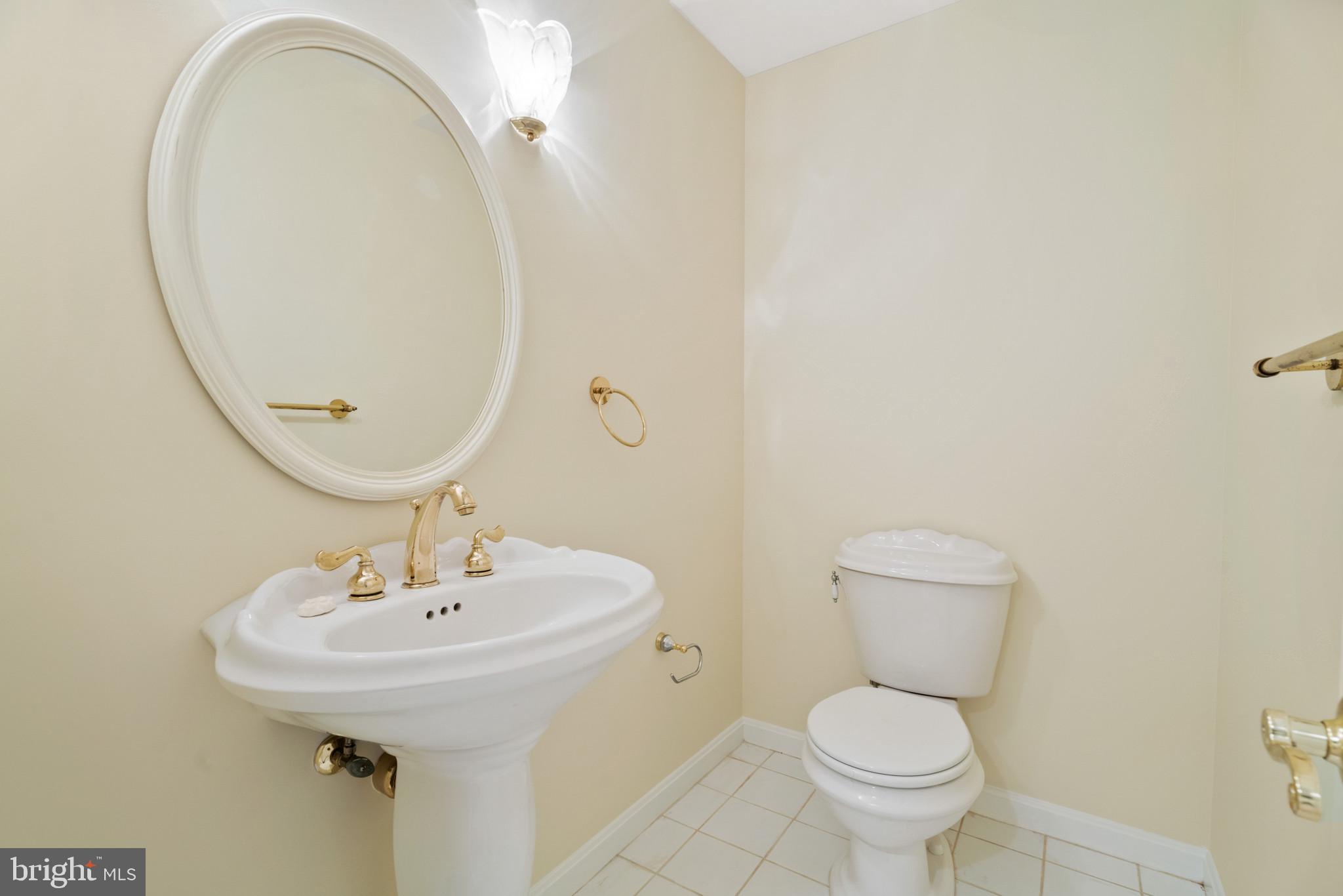 NORBECK KNOLLS - Residential