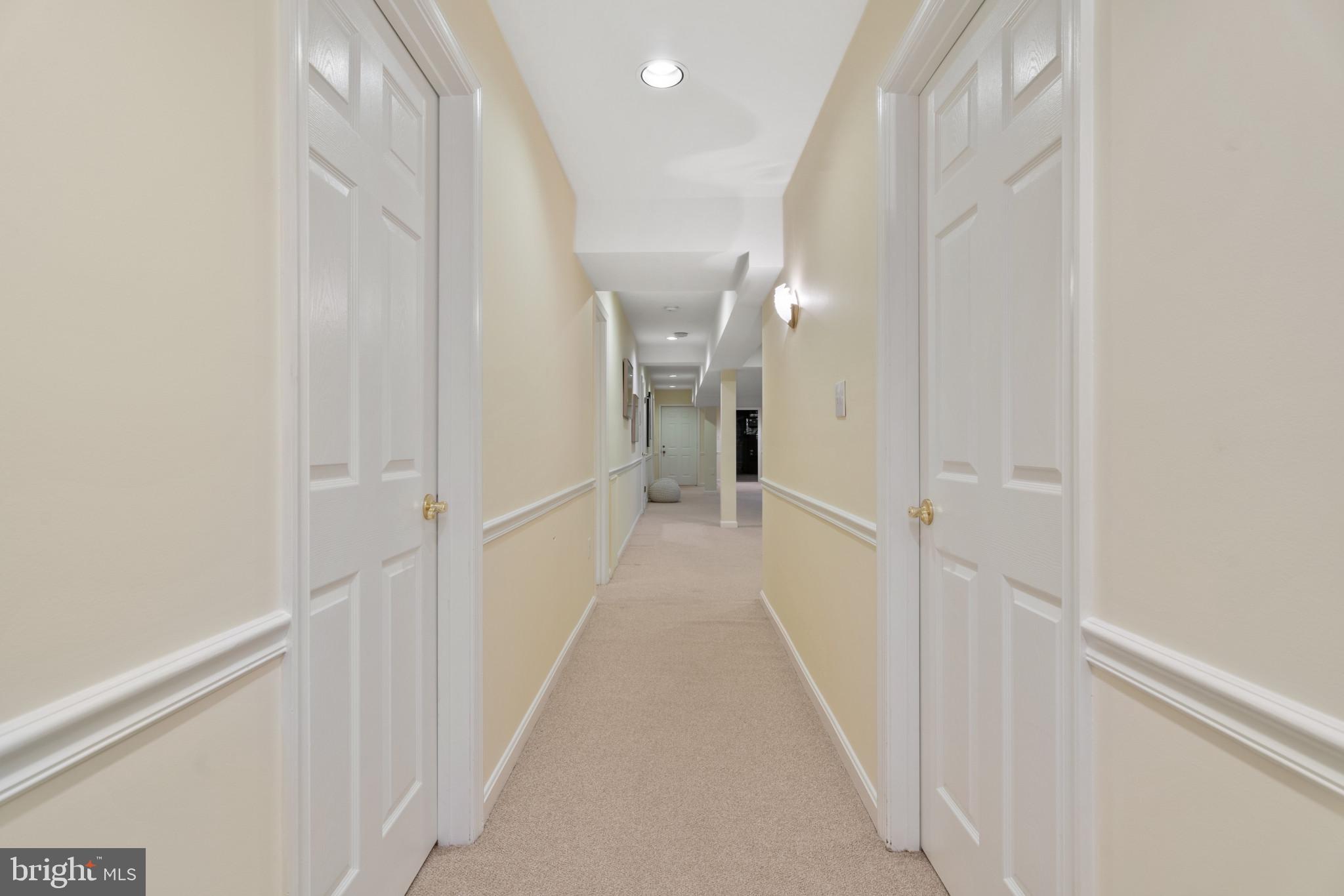 NORBECK KNOLLS - Residential