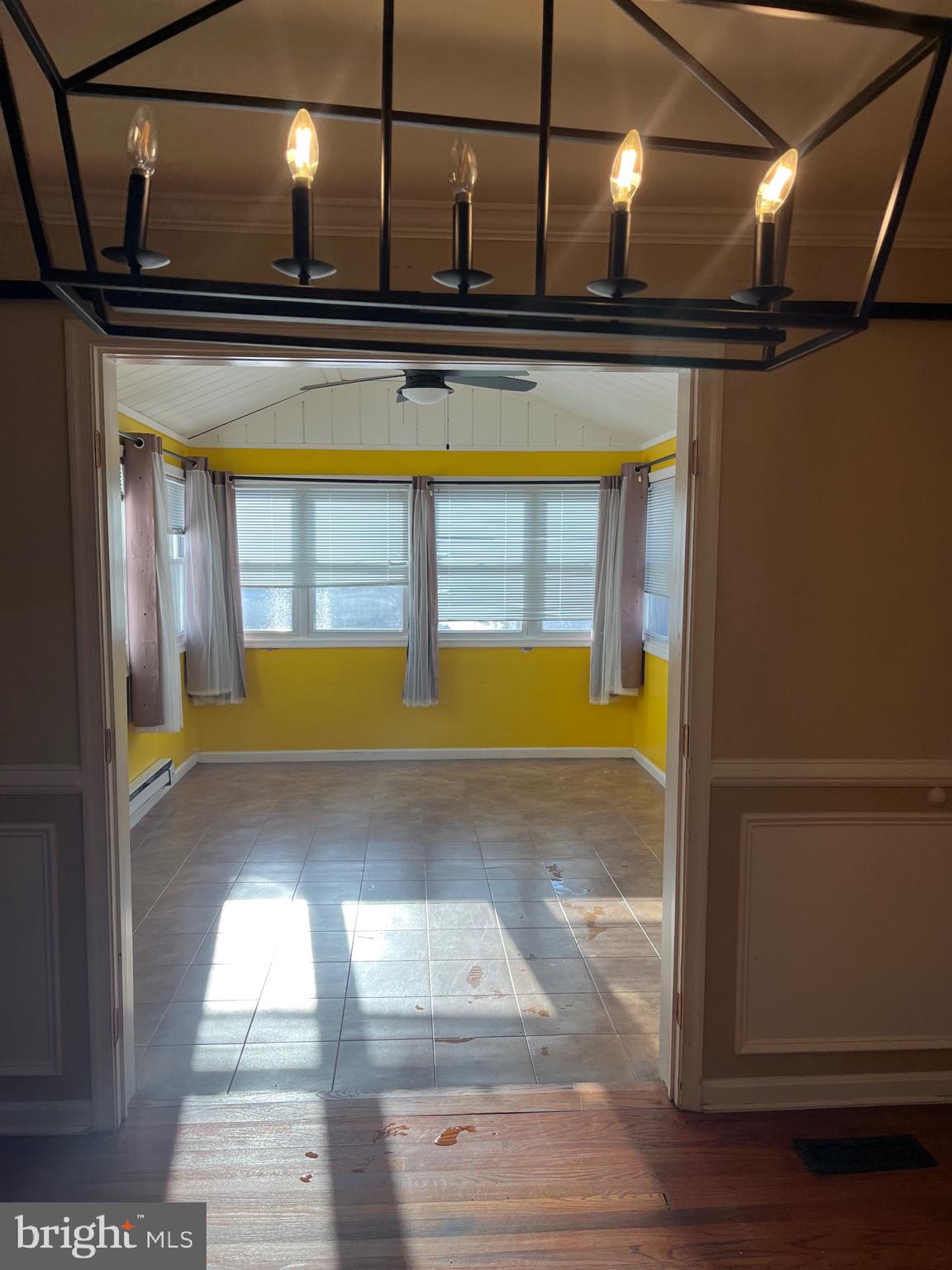 IMPERIAL GARDENS - Residential