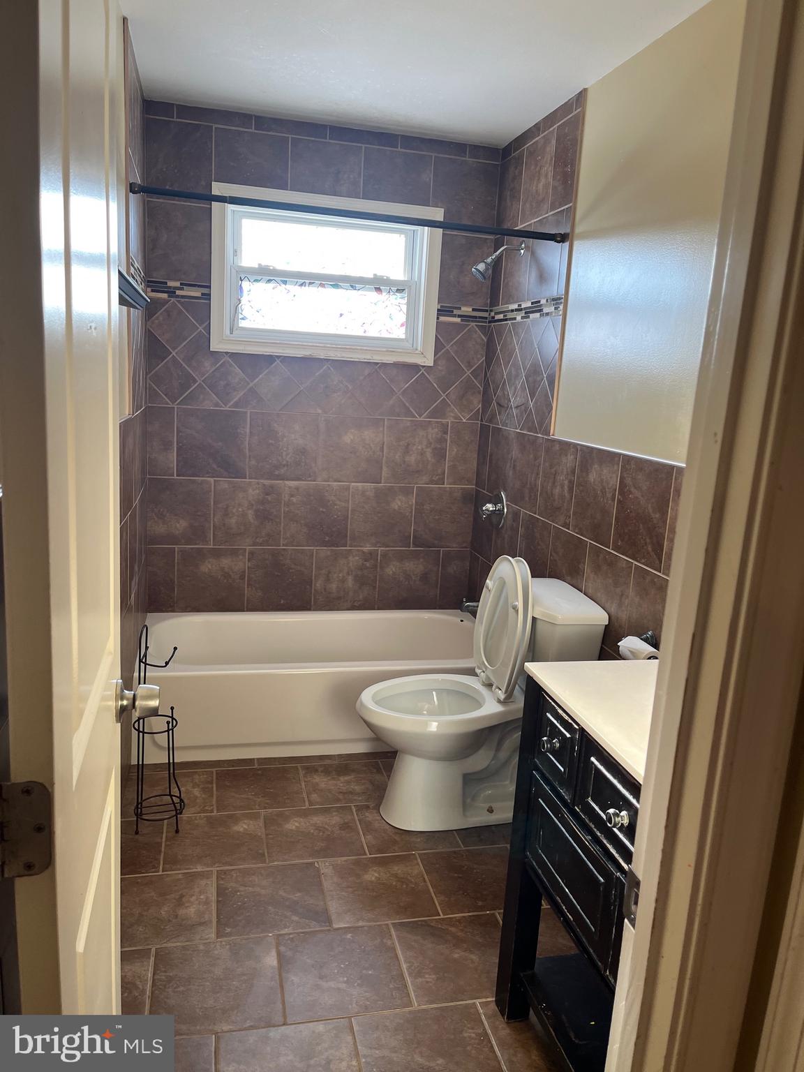 IMPERIAL GARDENS - Residential