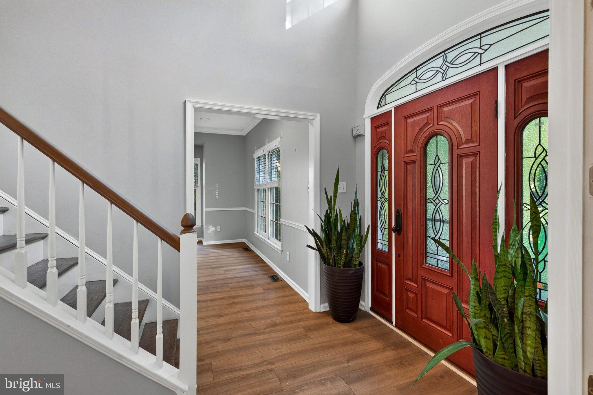 810 THICKET COURT
